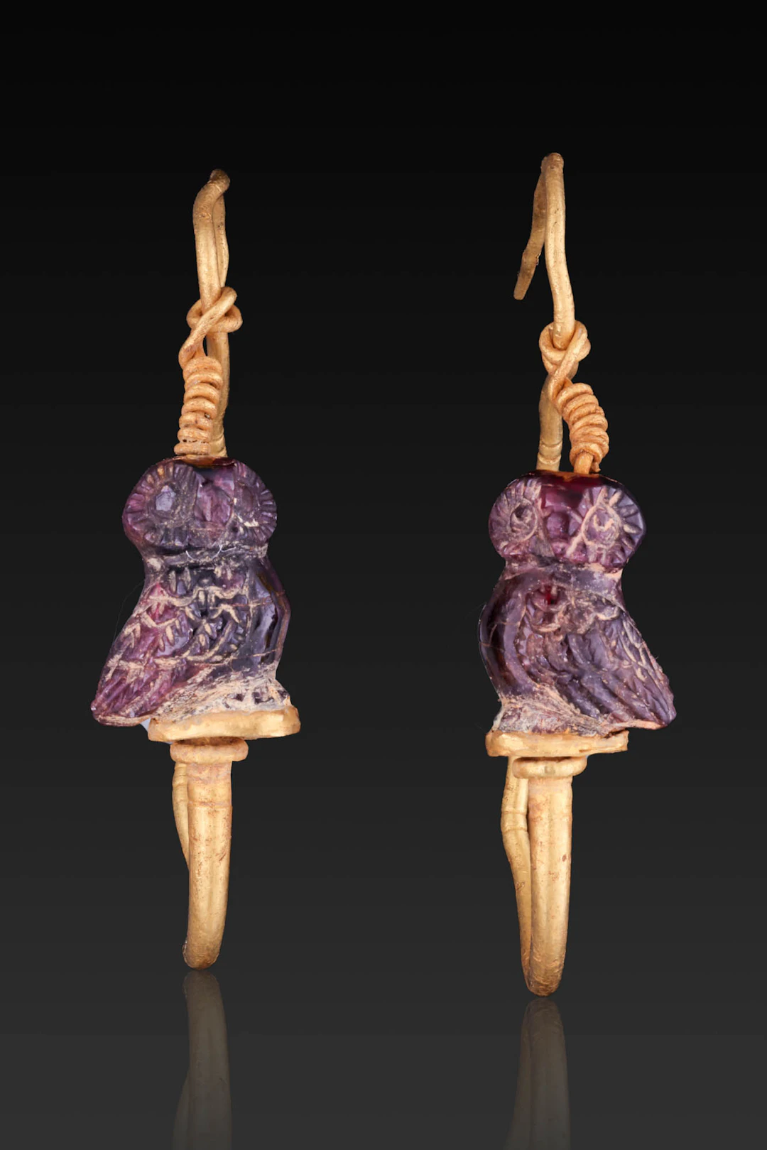 STUNNING MATCHED PAIR OF HELLENISTIC GOLD EARRINGS WITH GARNET OWLS