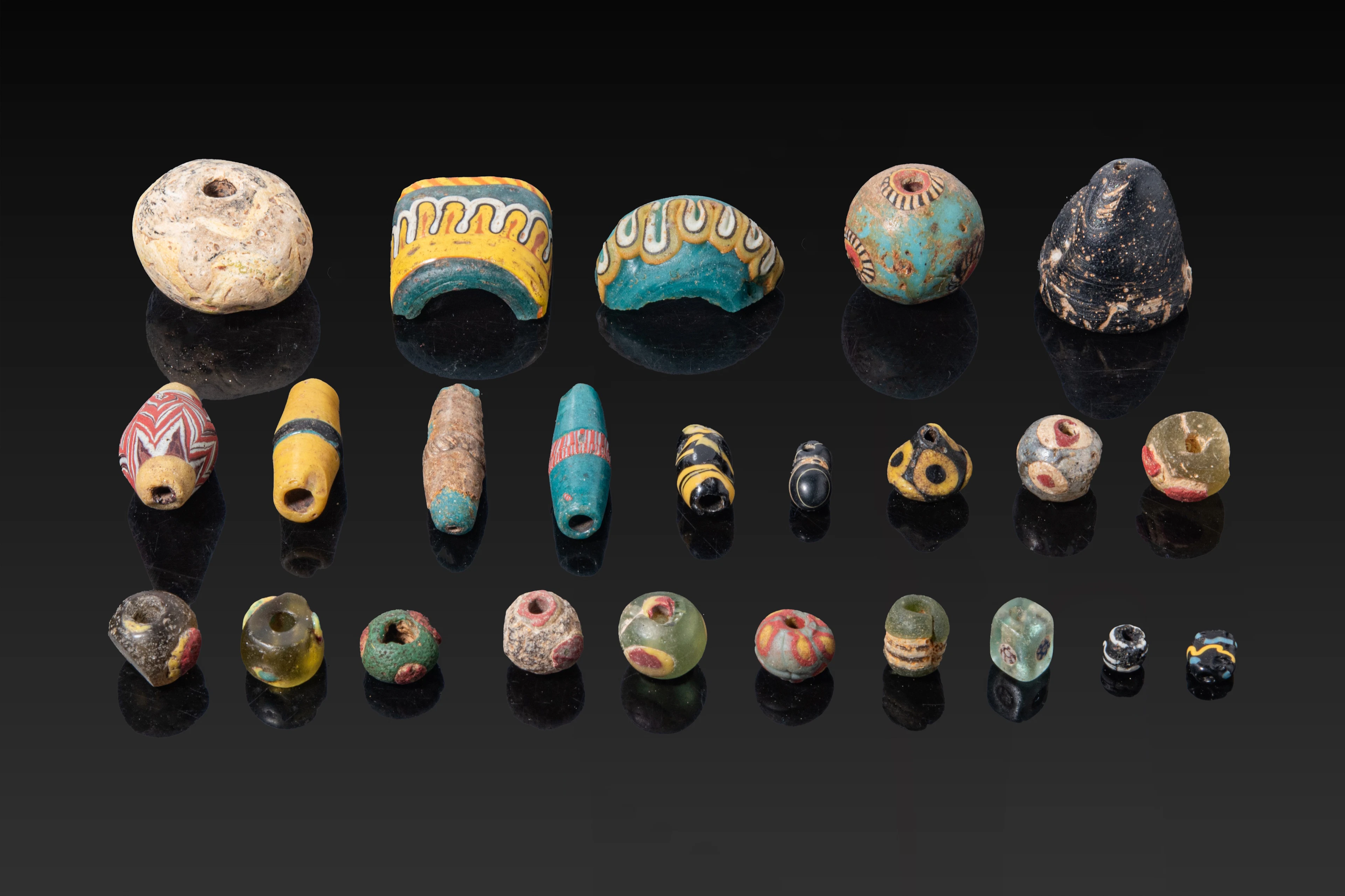 STUNNING COLLECTION OF ROMAN GLASS BEADS