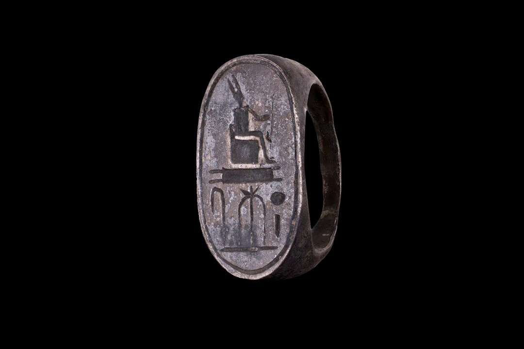 EGYPTIAN SILVER SIGNET RING