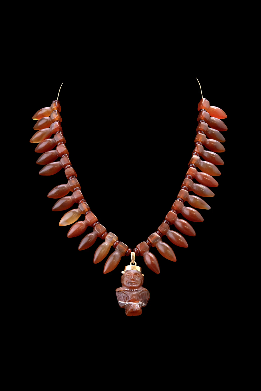 RARE EGYPTIAN CARNELIAN NECKLACE WITH PENDANTS