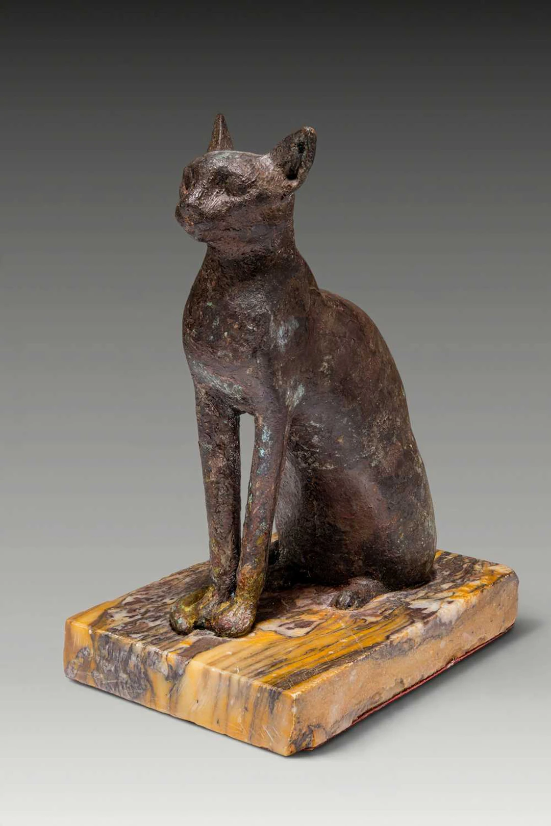 EGYPTIAN BRONZE CAT / BASTET