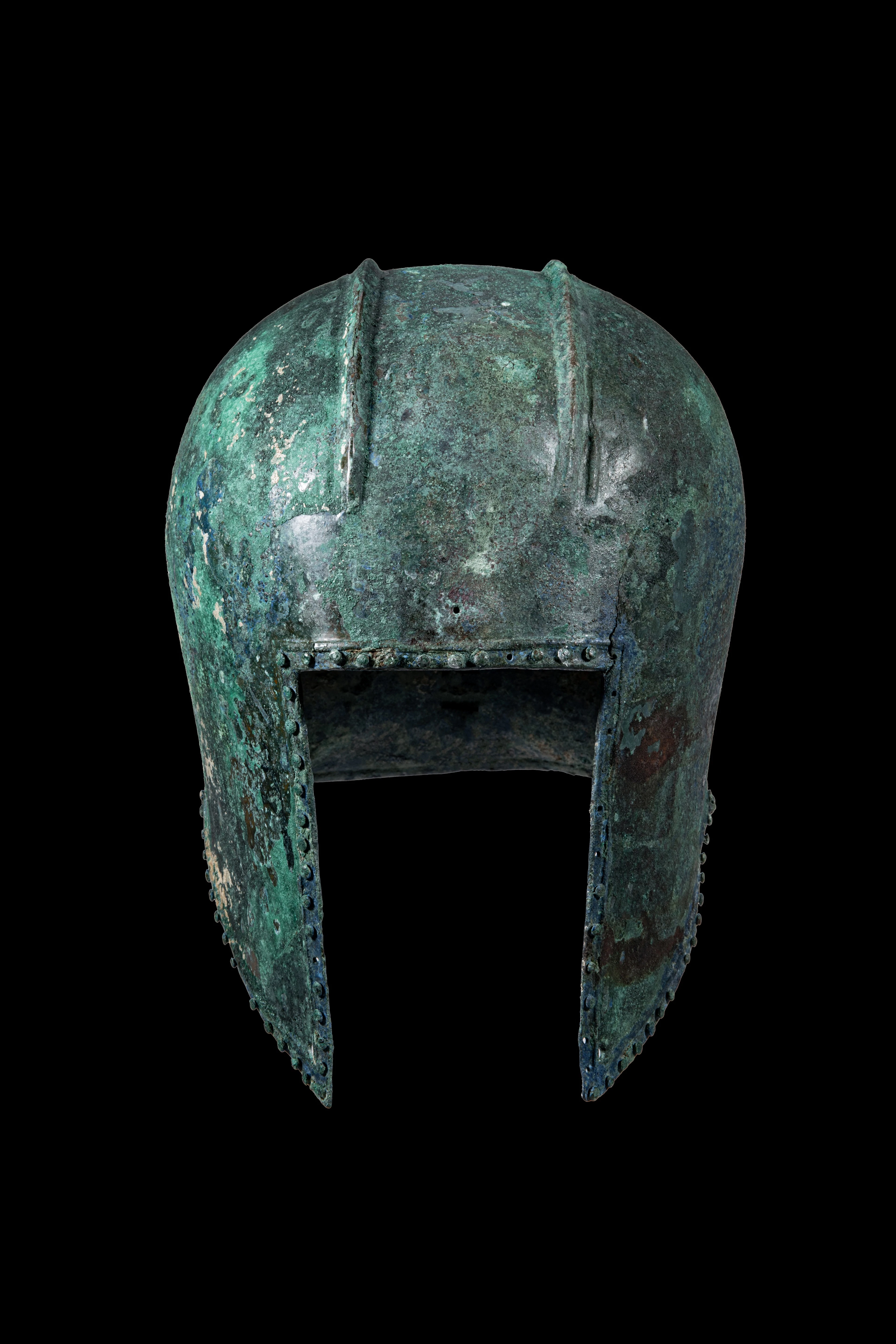 ILLYRIAN BRONZE HELMET