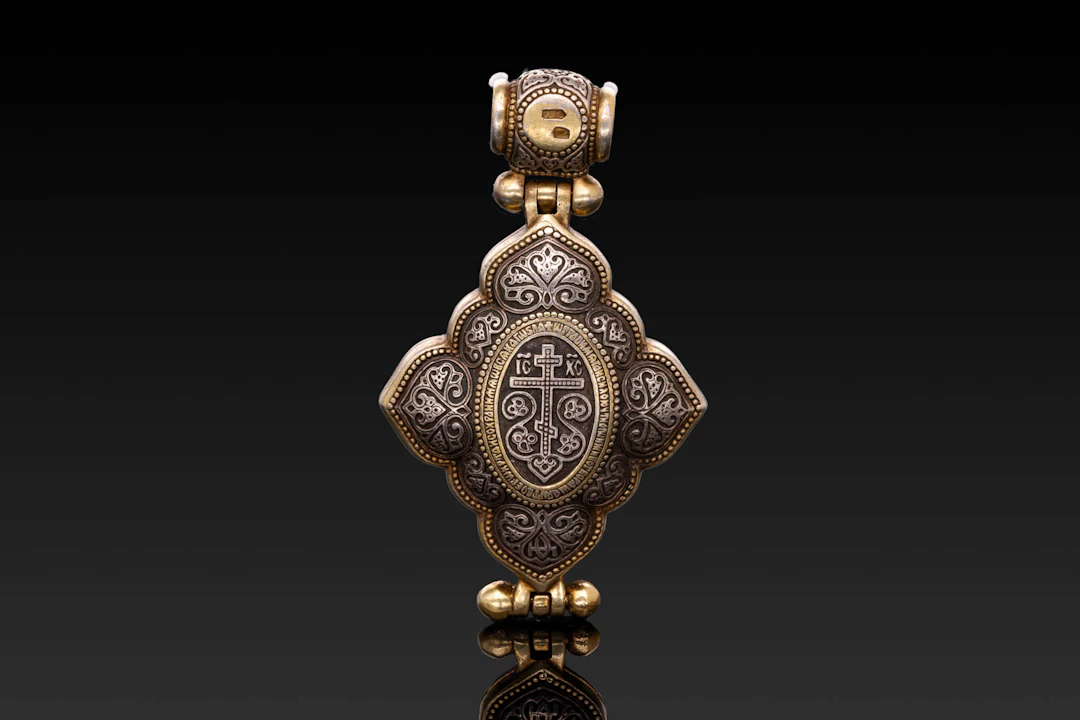 RUSSIAN SILVER-GILT ENCOLPION CROSS
