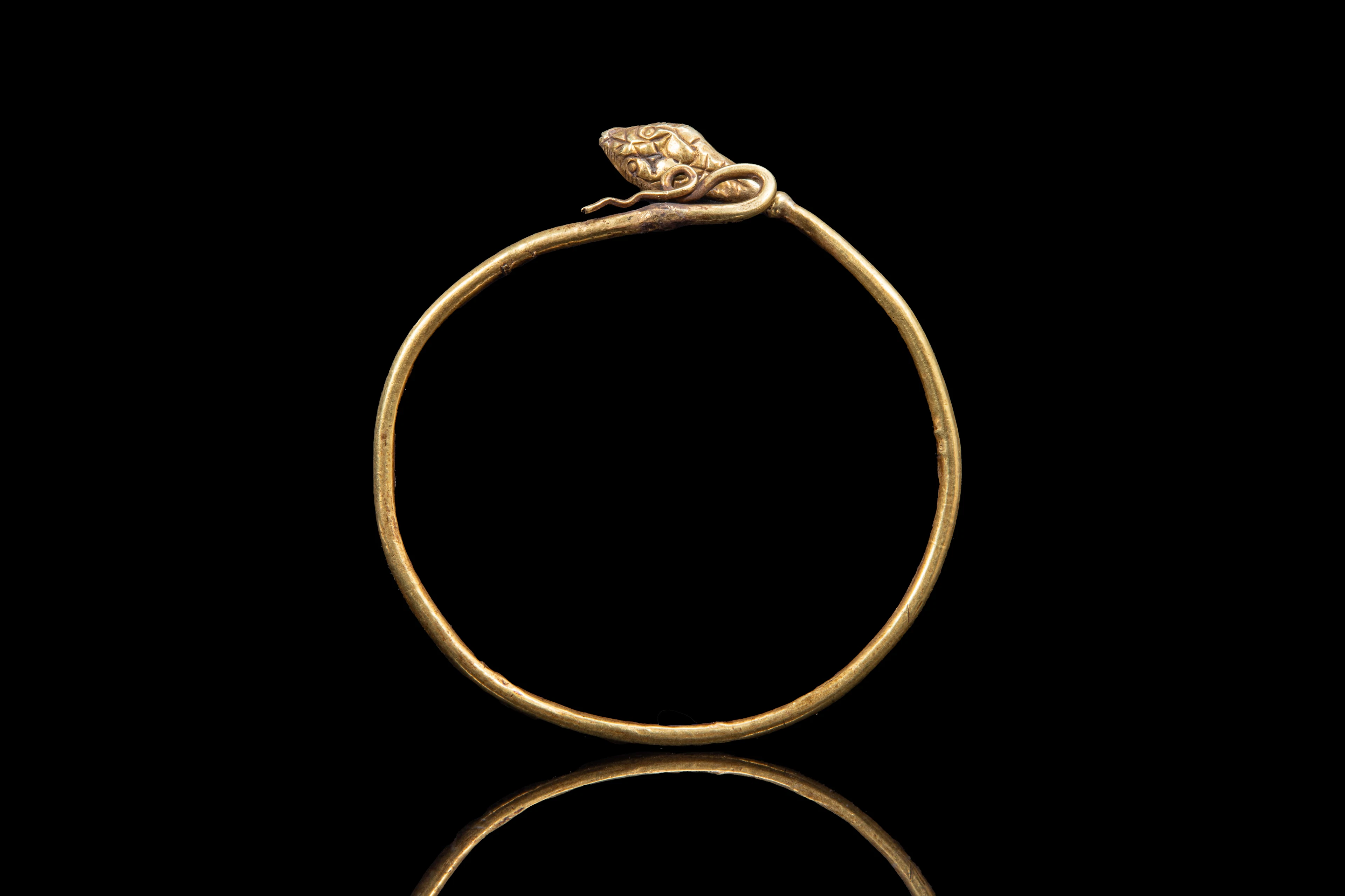 RARE ROMANO-EGYPTIAN GOLD SNAKE ARMBAND