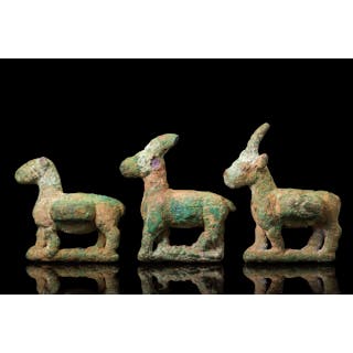 COLLECTION OF GREEK BRONZE HORNED ANIMALS
