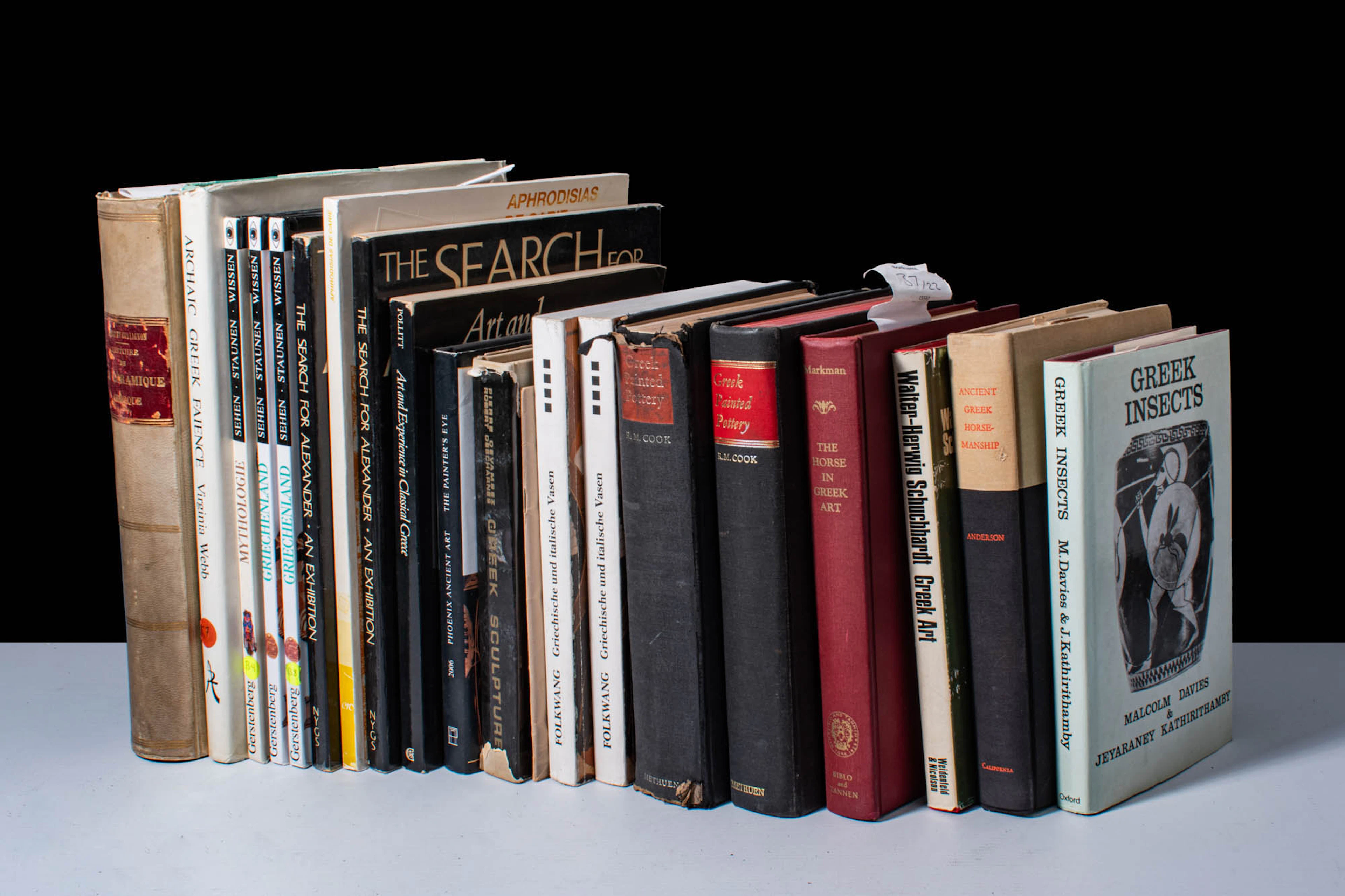 PRINCE LIBRARY - COLLECTION OF BOOKS ON ANCIENT GREEK ART