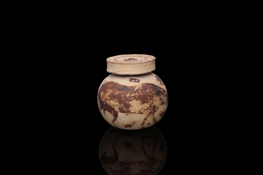 ETRUSCO-CORINTHIAN ARYBALLOS WITH IBEX