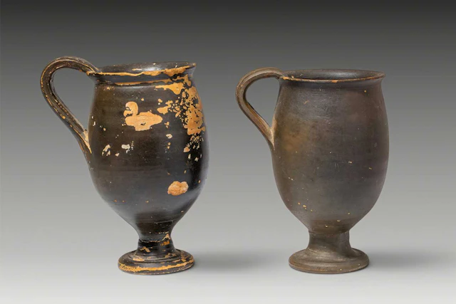 AIR OF GREEK BLACK-GLAZED BEAKERS