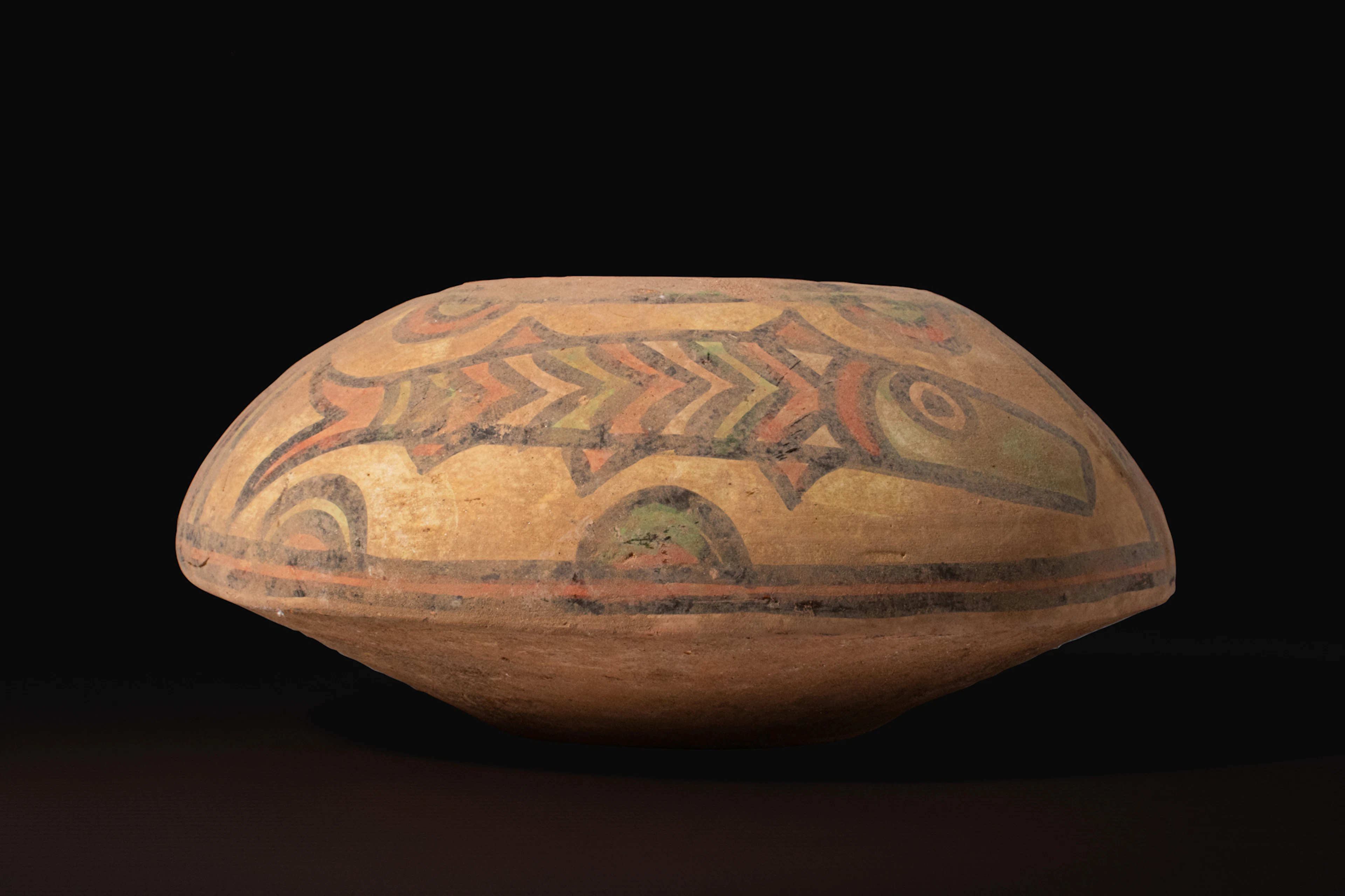 LARGE INDUS VALLEY NAL STYLE BOWL WITH FISH