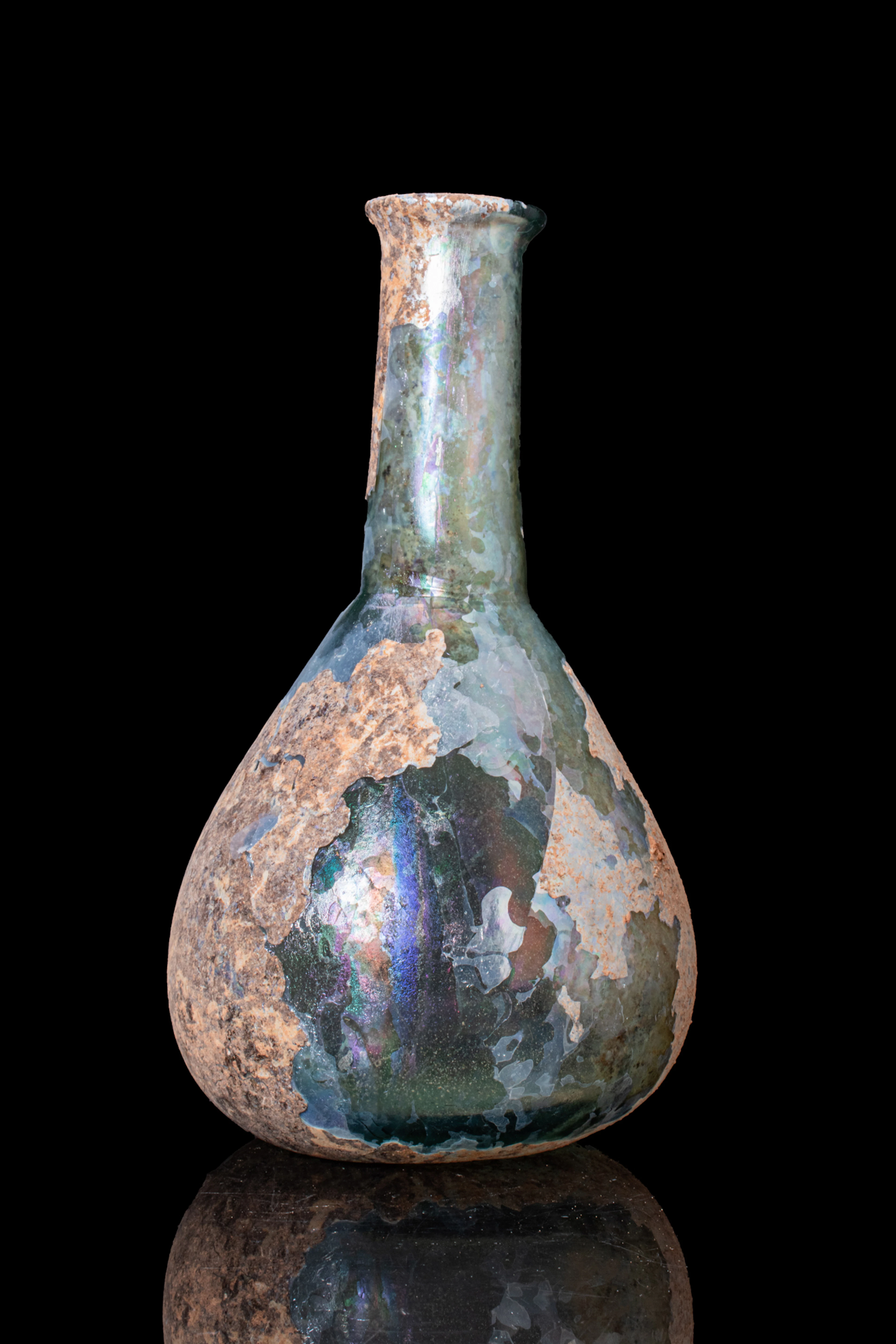 LATE ROMAN GLASS BOTTLE