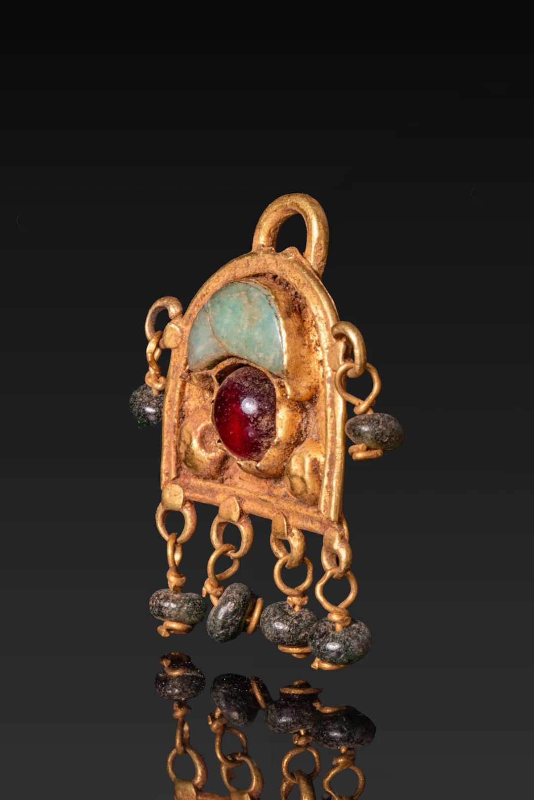 BYZANTINE GOLD PENDANT WITH RED GARNET CABOCHON, TURQUOISE AND DANGLES