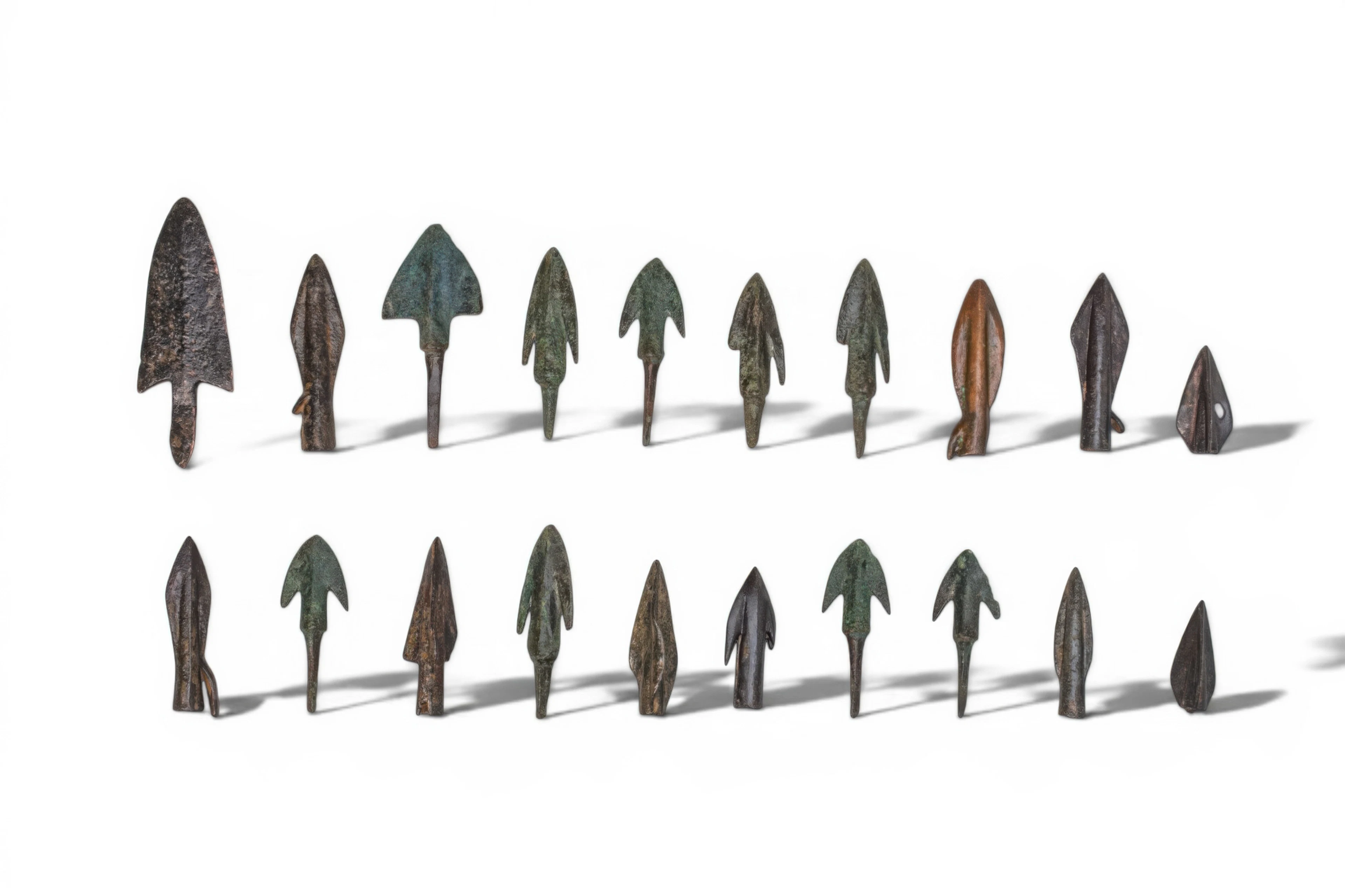 COLLECTION OF GREEK BRONZE ARROWHEADS