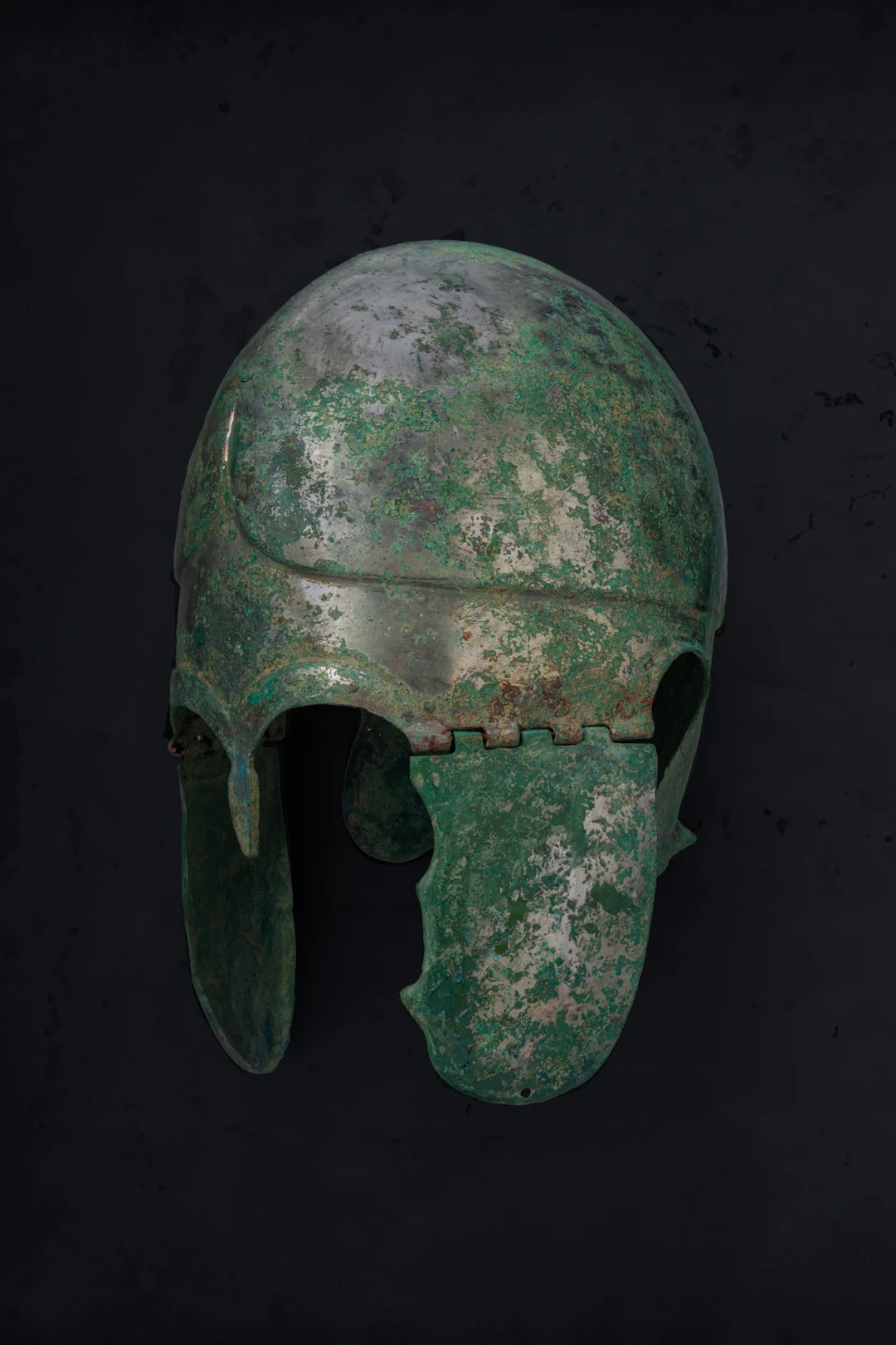 GREEK CHALCIDIAN HELMET WITH CHEEKPIECES