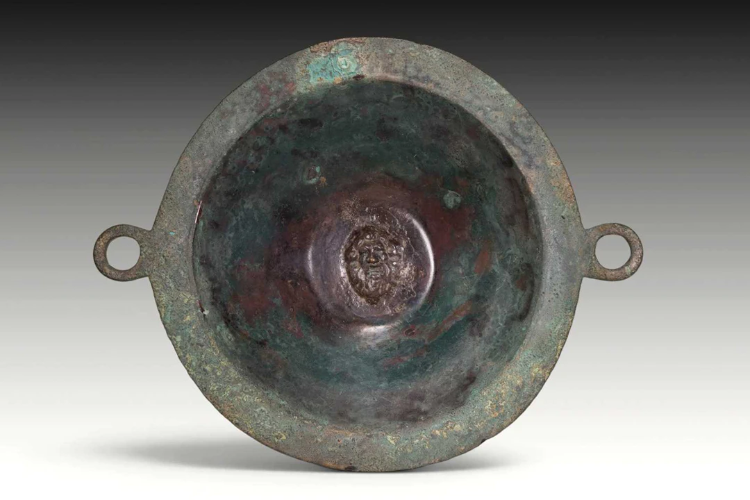 LARGE ROMAN BRONZE BOWL WITH SILENUS