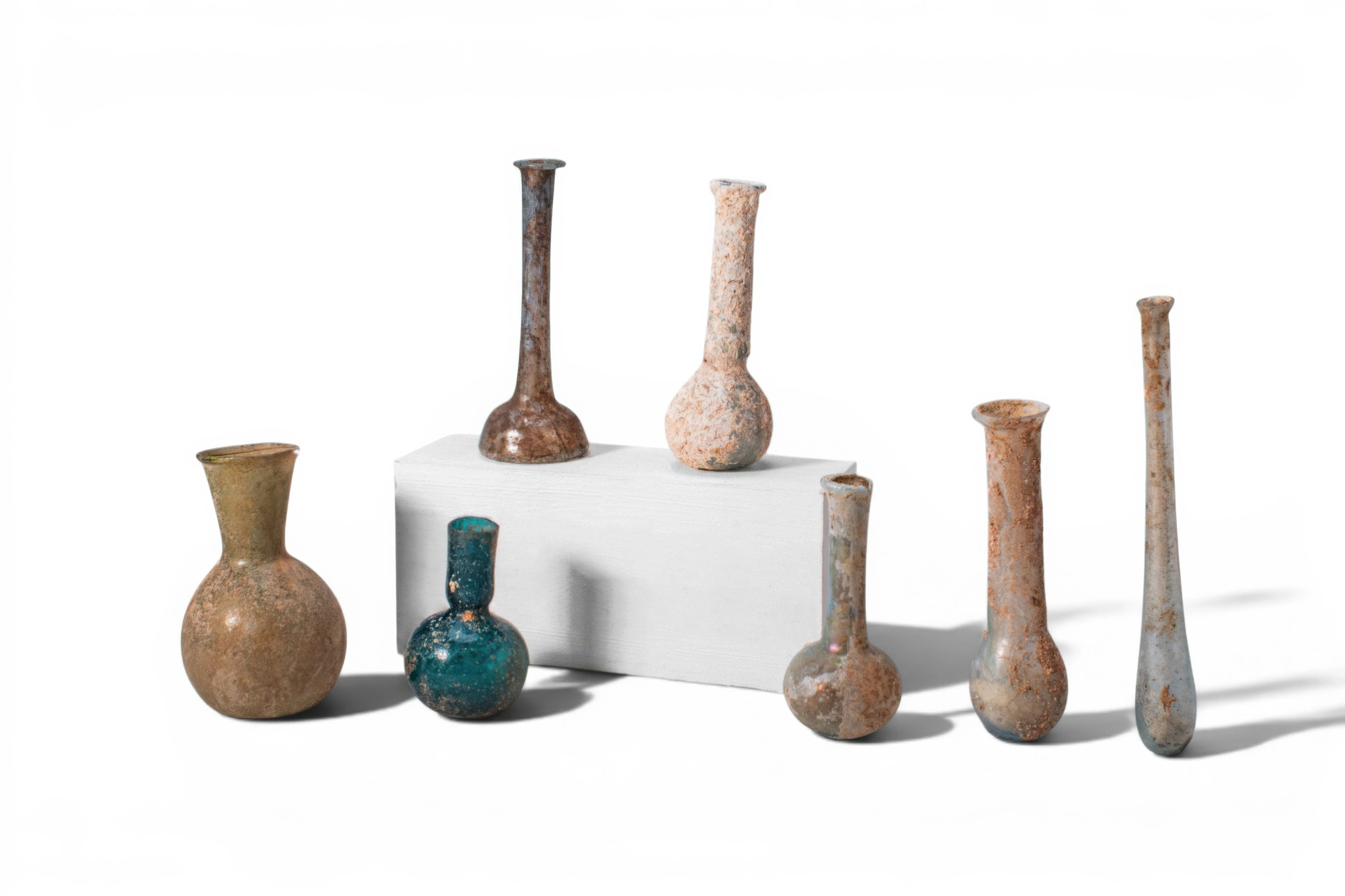 LARGE COLLECTION OF ROMAN GLASS UNGUENTARIA