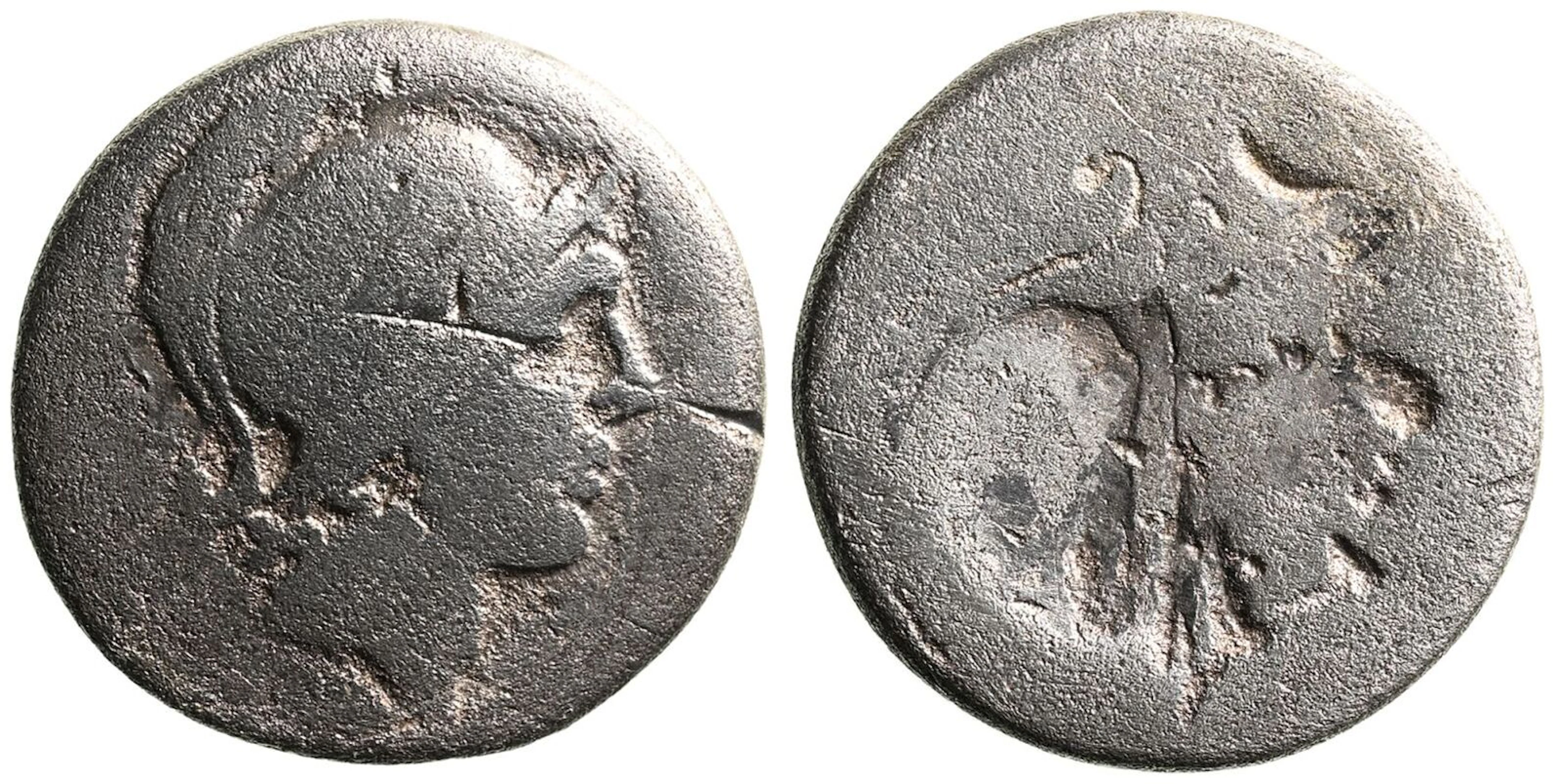 D. Iunius Brutus Albinus AR Denarius