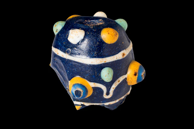 PHOENICIAN GLASS BEAD WITH KNOB PROJECTIONS