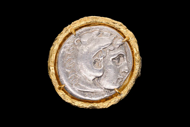 SILVER DRACHM OF ALEXANDER THE GREAT IN GOLD-PLATED STERLING SILVER RING