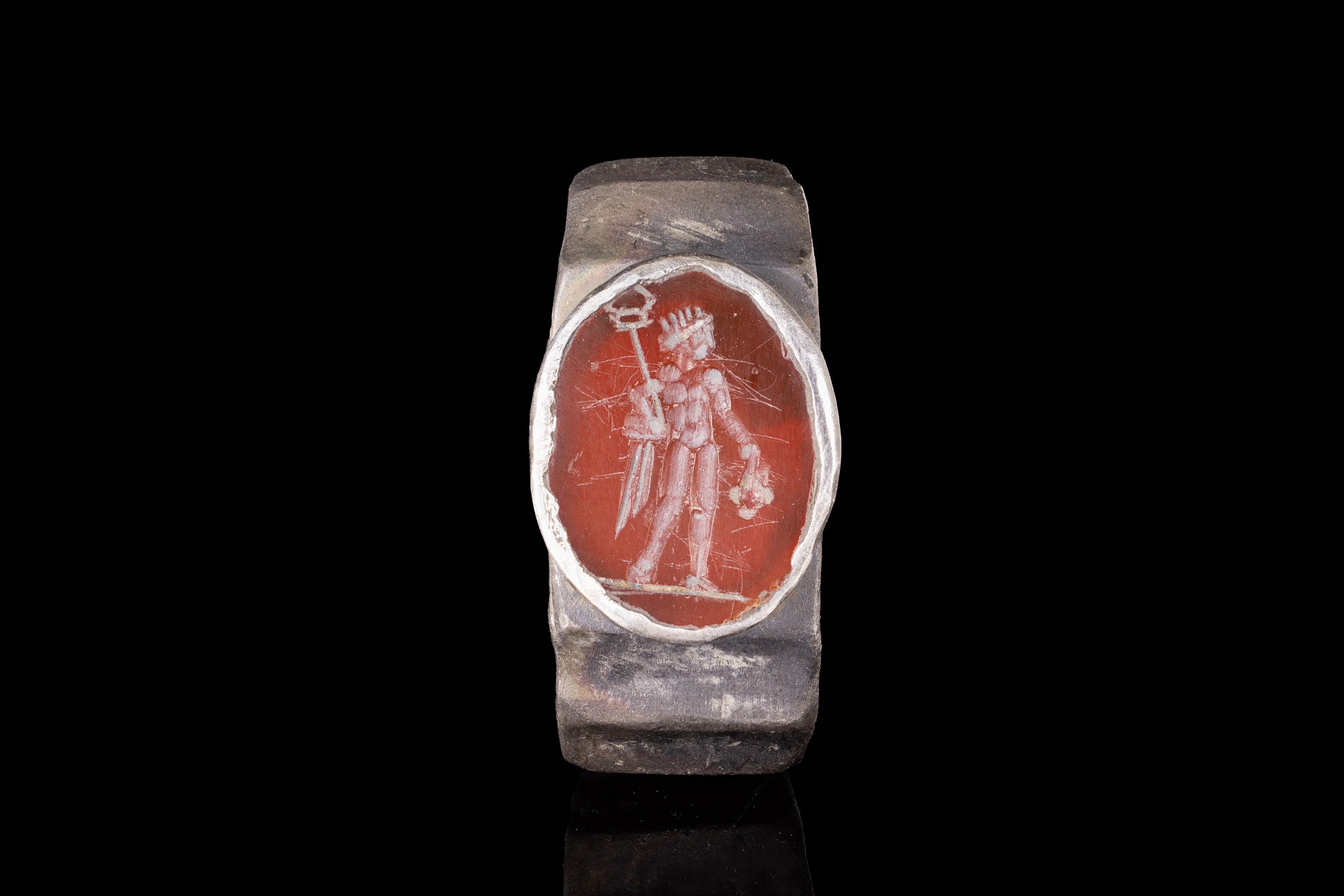 ROMAN CARNELIAN INTAGLIO WITH MERCURY IN SILVER RING