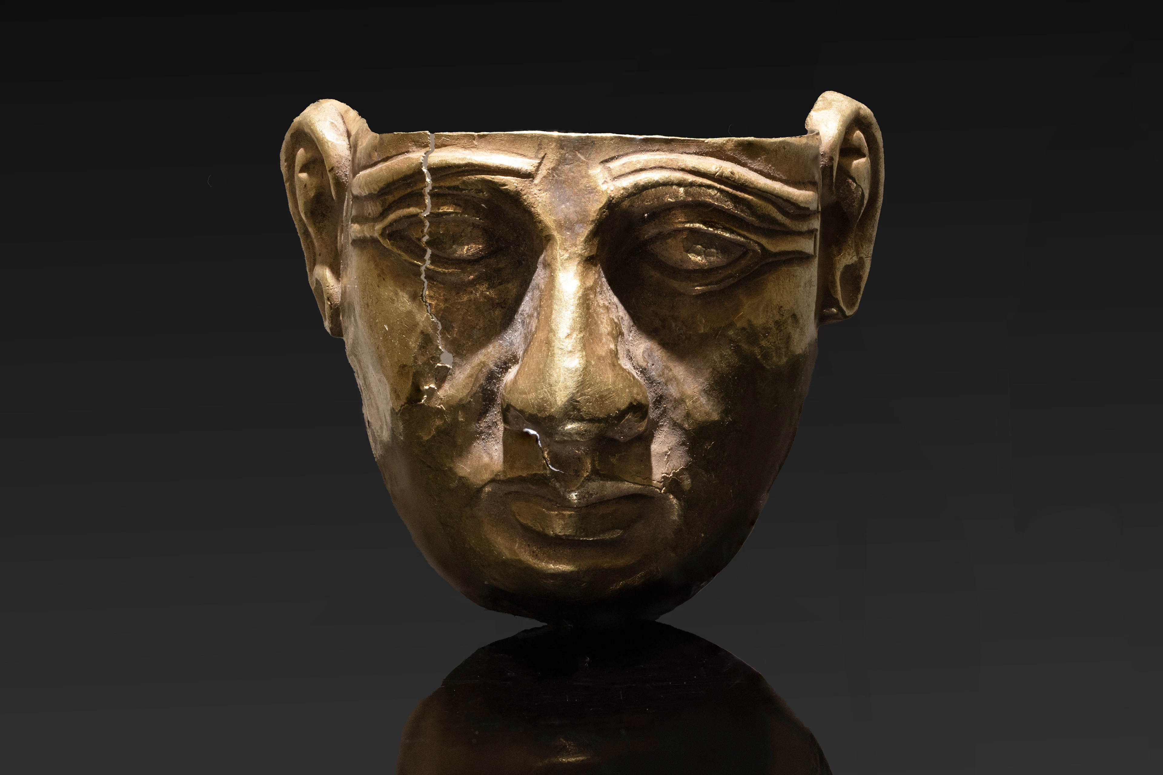RARE EGYPTIAN GOLD MASK