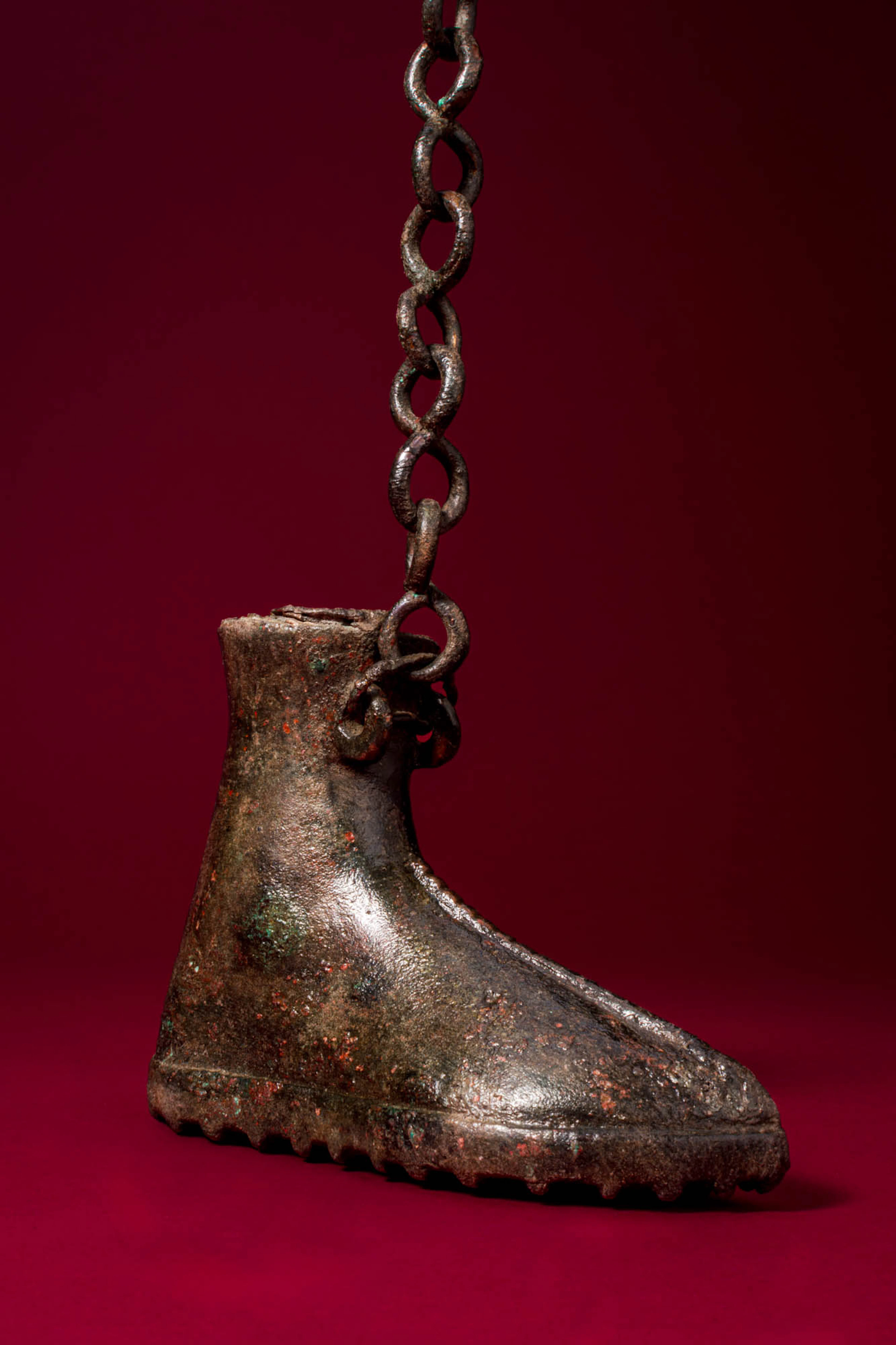 ROMAN BRONZE BOOT-SHAPED VOTIVE VESSEL