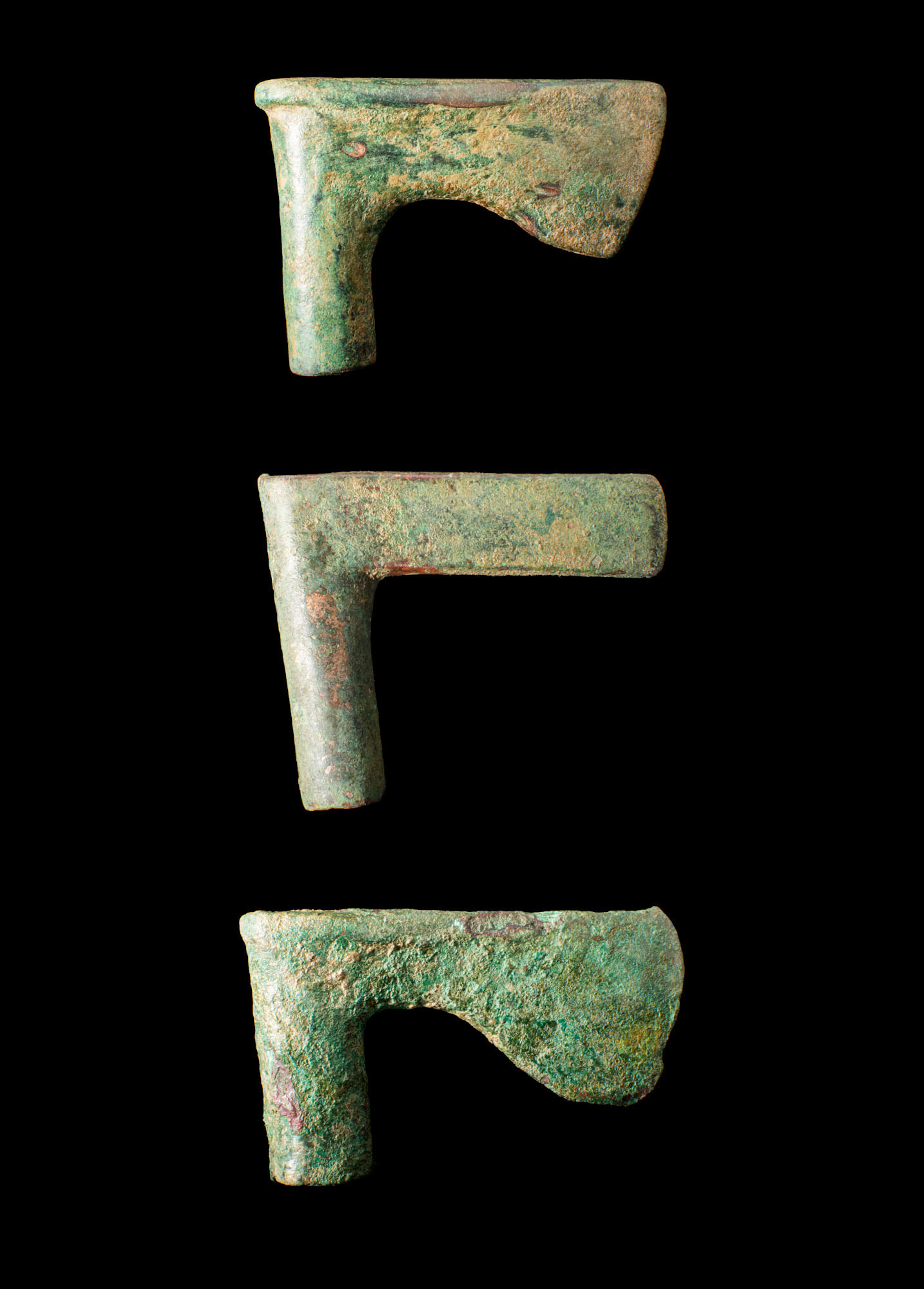 COLLECTION OF BRONZE AGE/EARLY GREEK BRONZE AXE HEADS