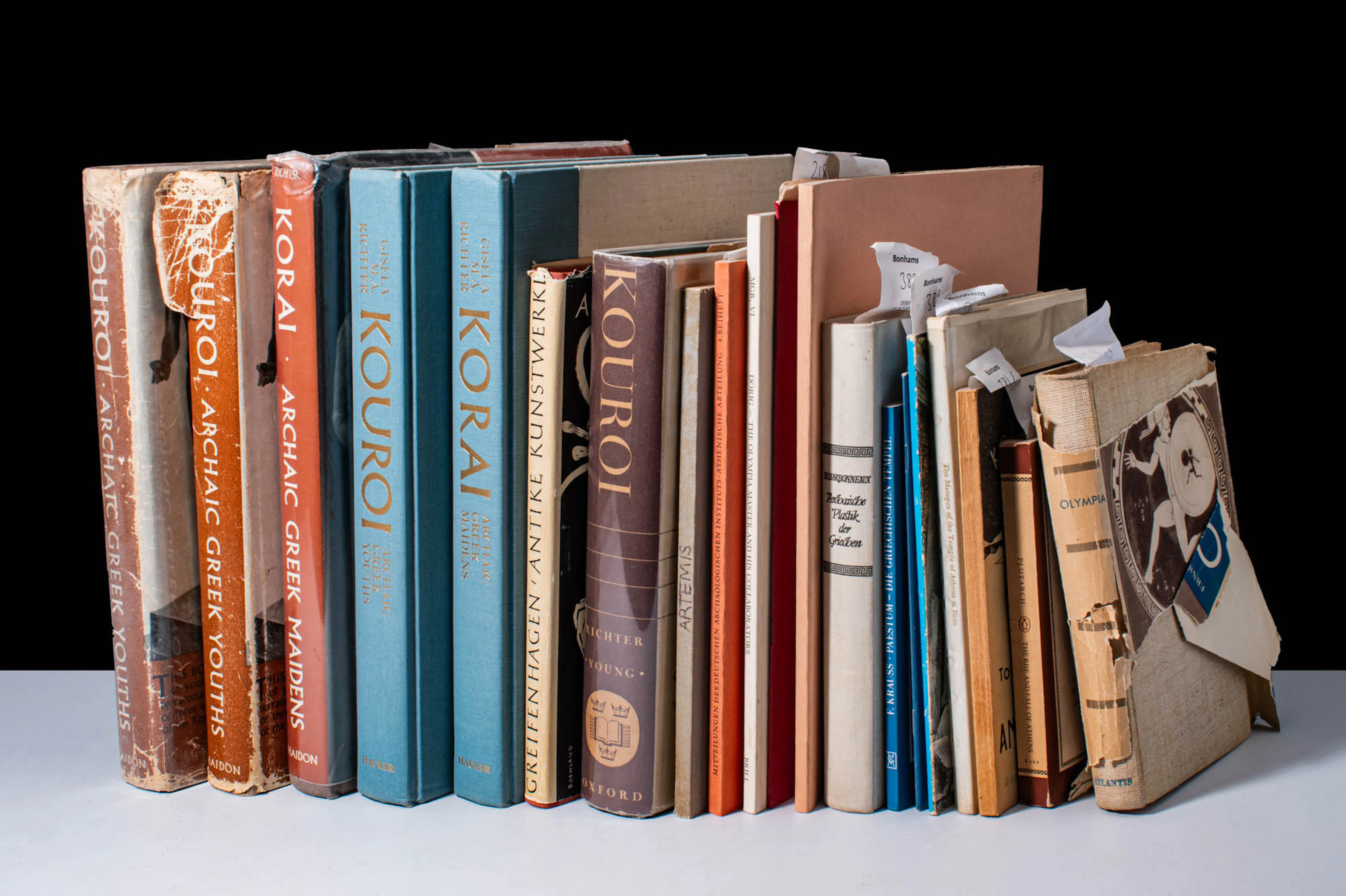 PRINCE LIBRARY - COLLECTION OF BOOKS ON ANCIENT GREEK ART