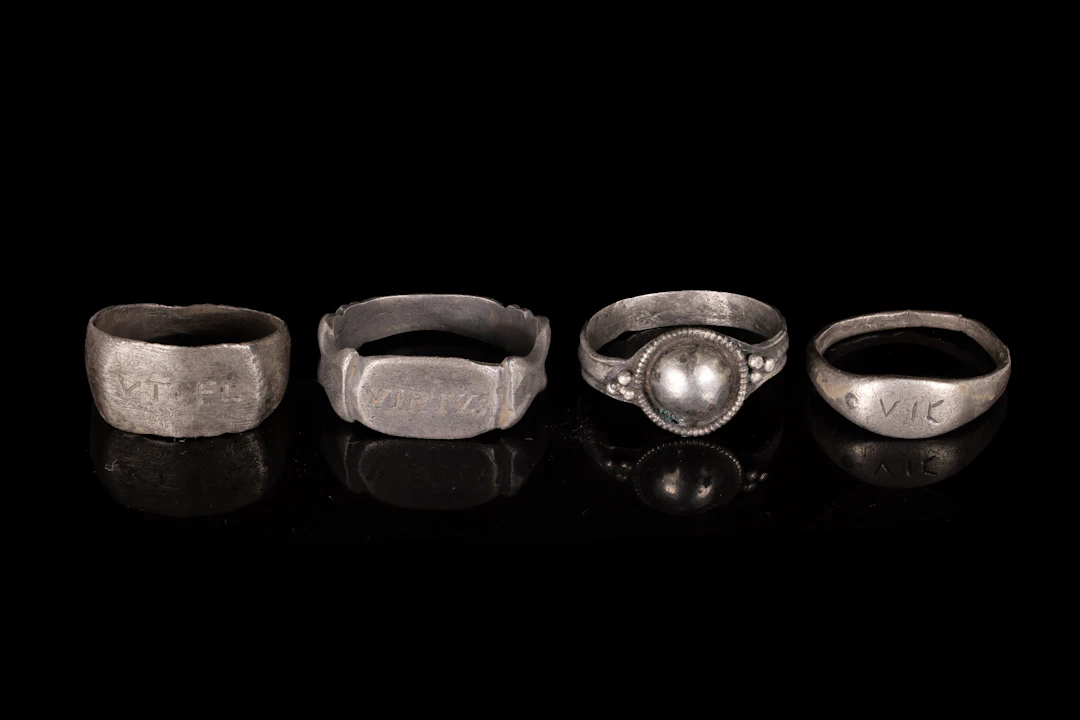 COLLECTION OF ROMAN SILVER RINGS