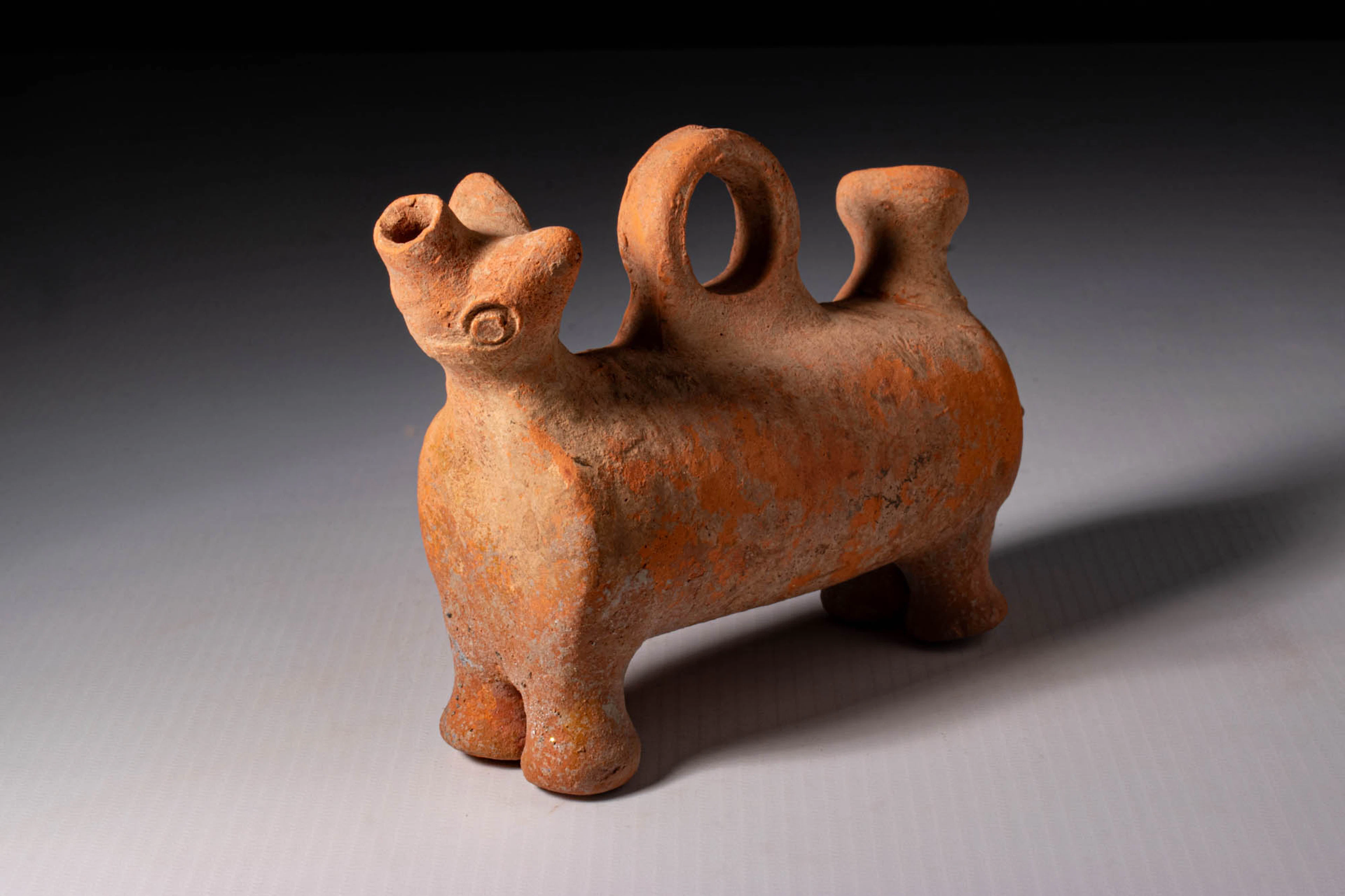 CYPRIOT TERRACOTTA ZOOMORPHIC ASKOS