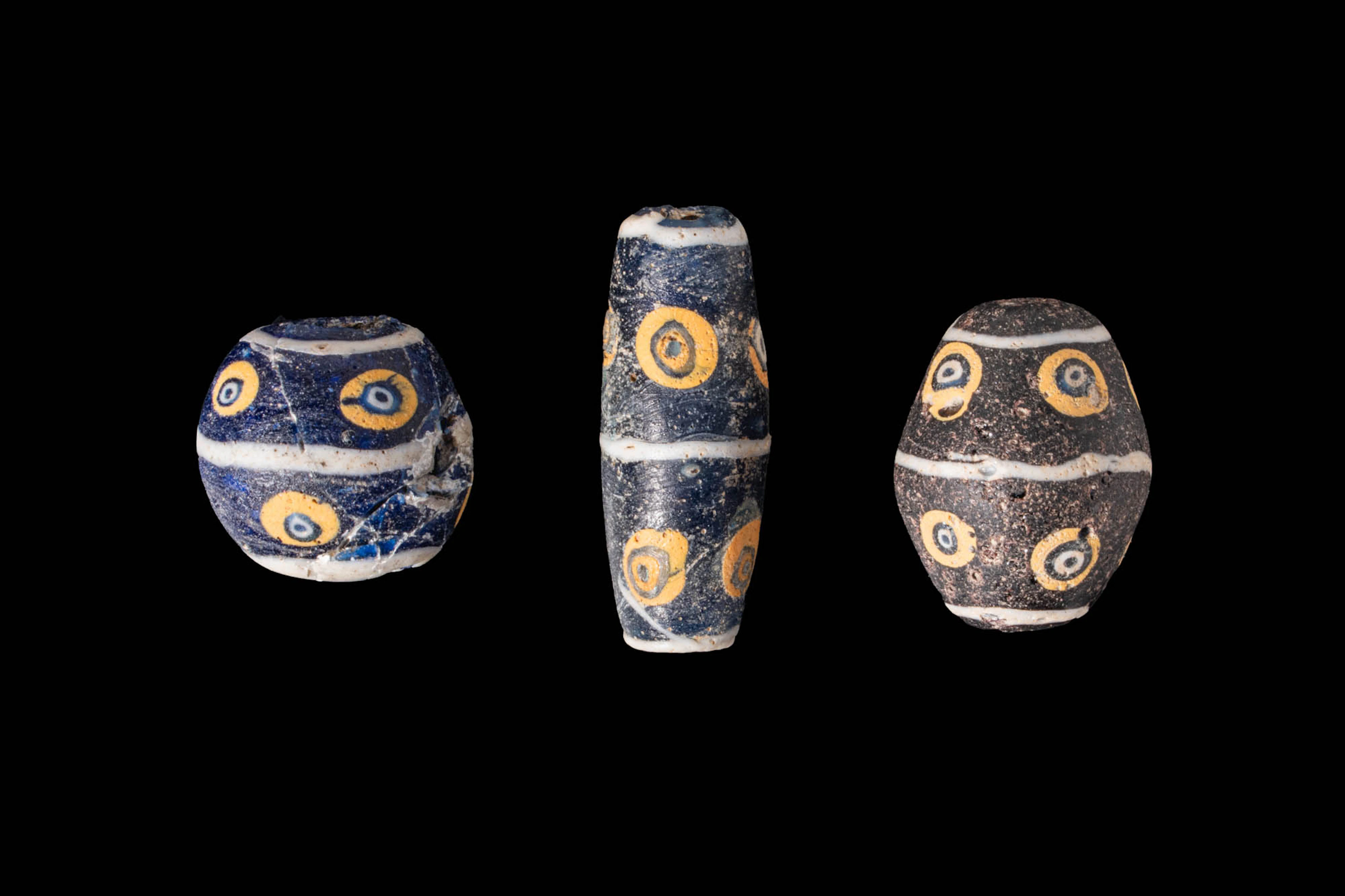 COLLECTION OF LARGE PHOENICIAN GLASS EYE BEADS