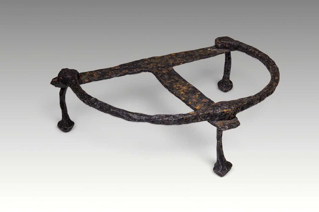 ROMAN IRON FOLDING CHAIR