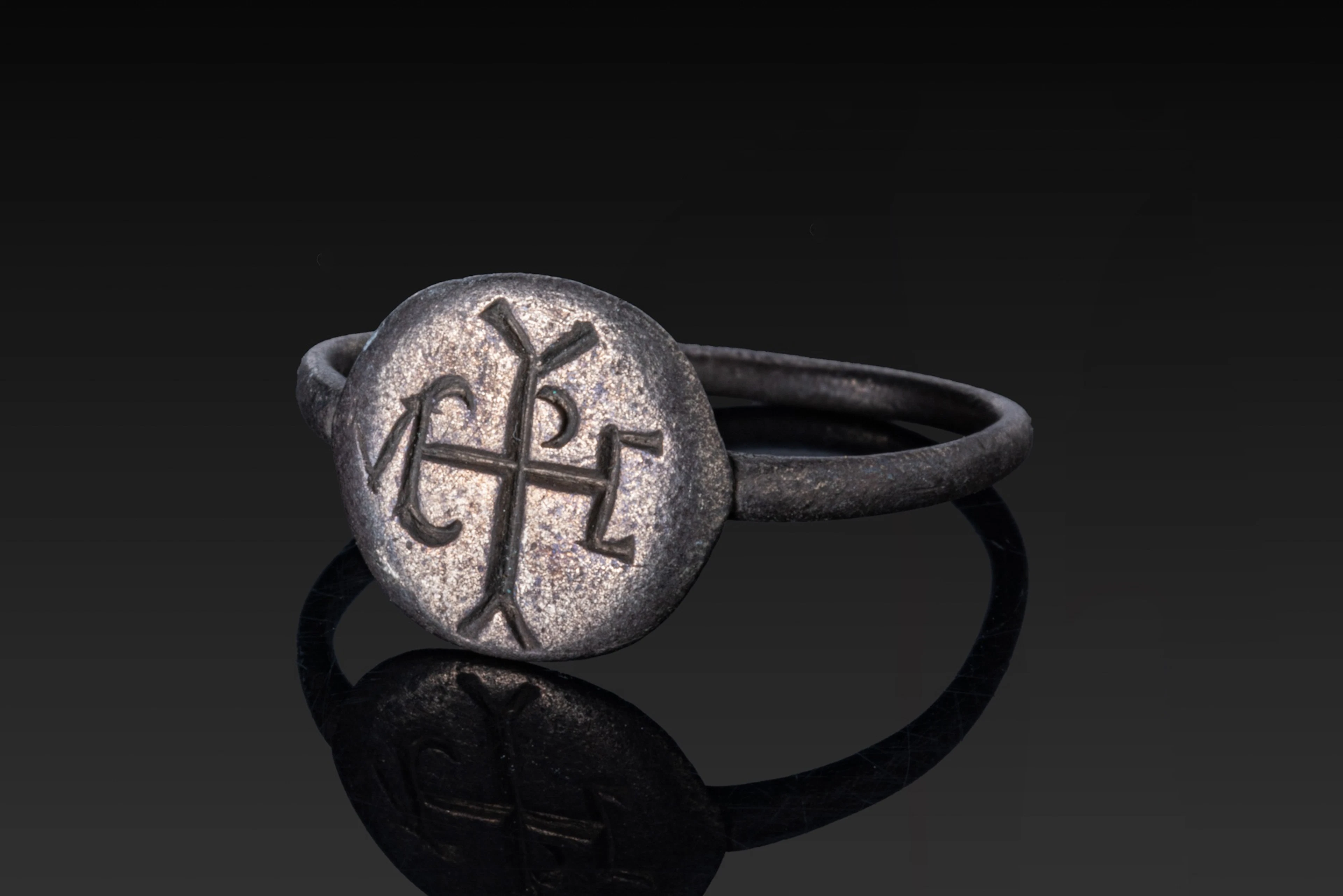 MEROVINGIAN SILVER RING WITH MONOGRAM