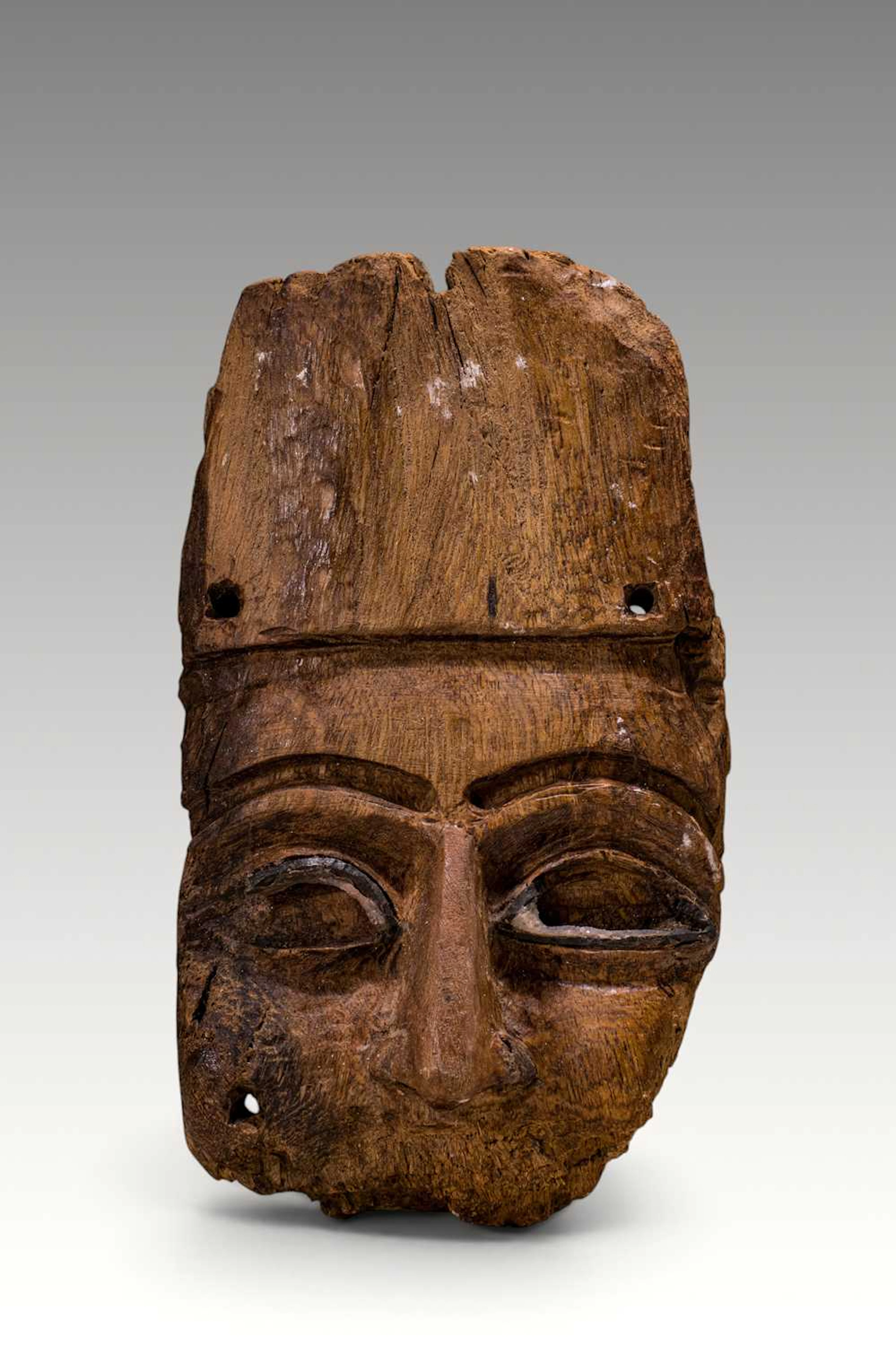 EGYPTIAN WOODEN SARCOPHAGUS MASK