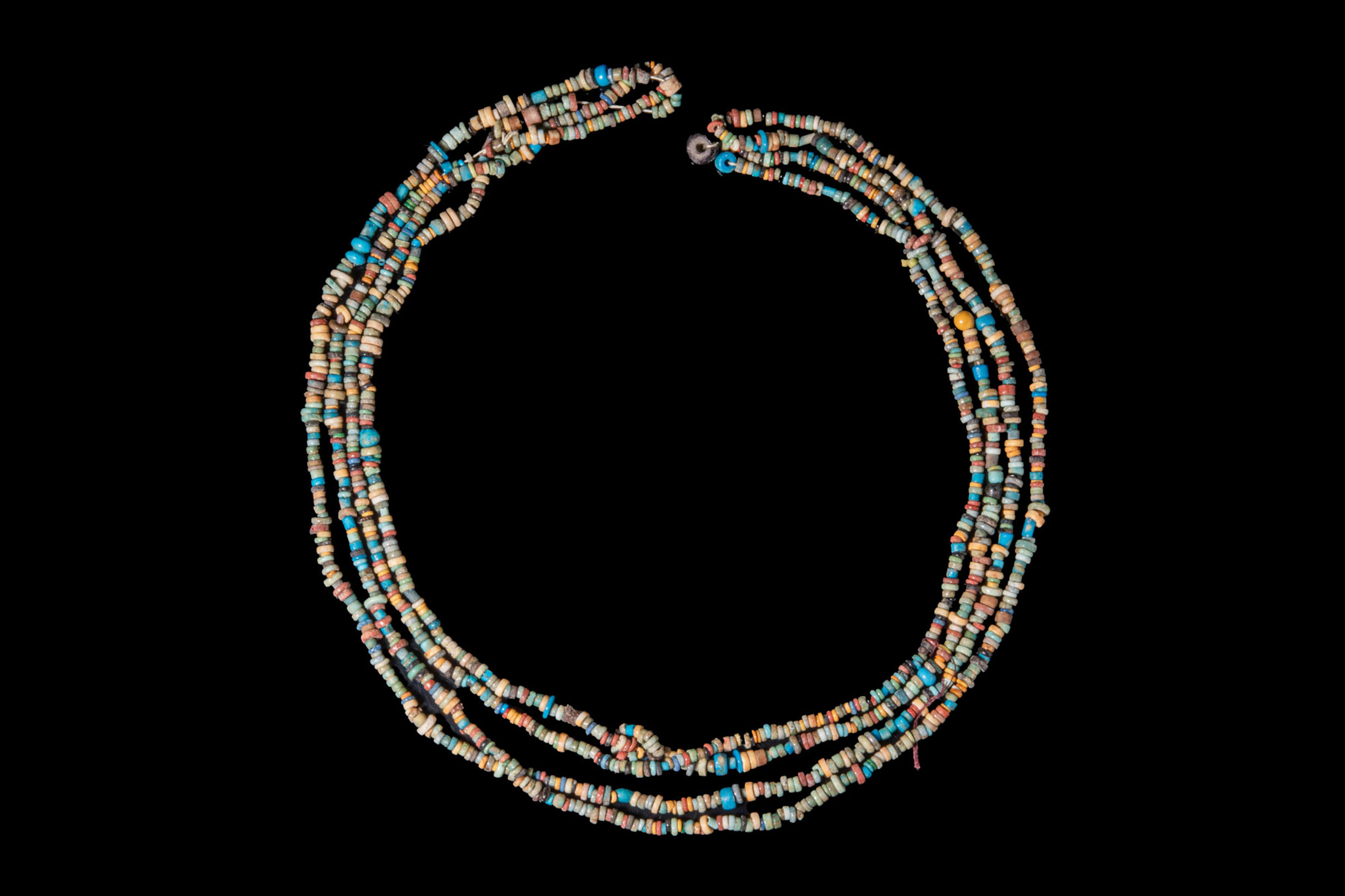 EGYPTIAN FAIENCE NECKLACE WITH SEED BEADS