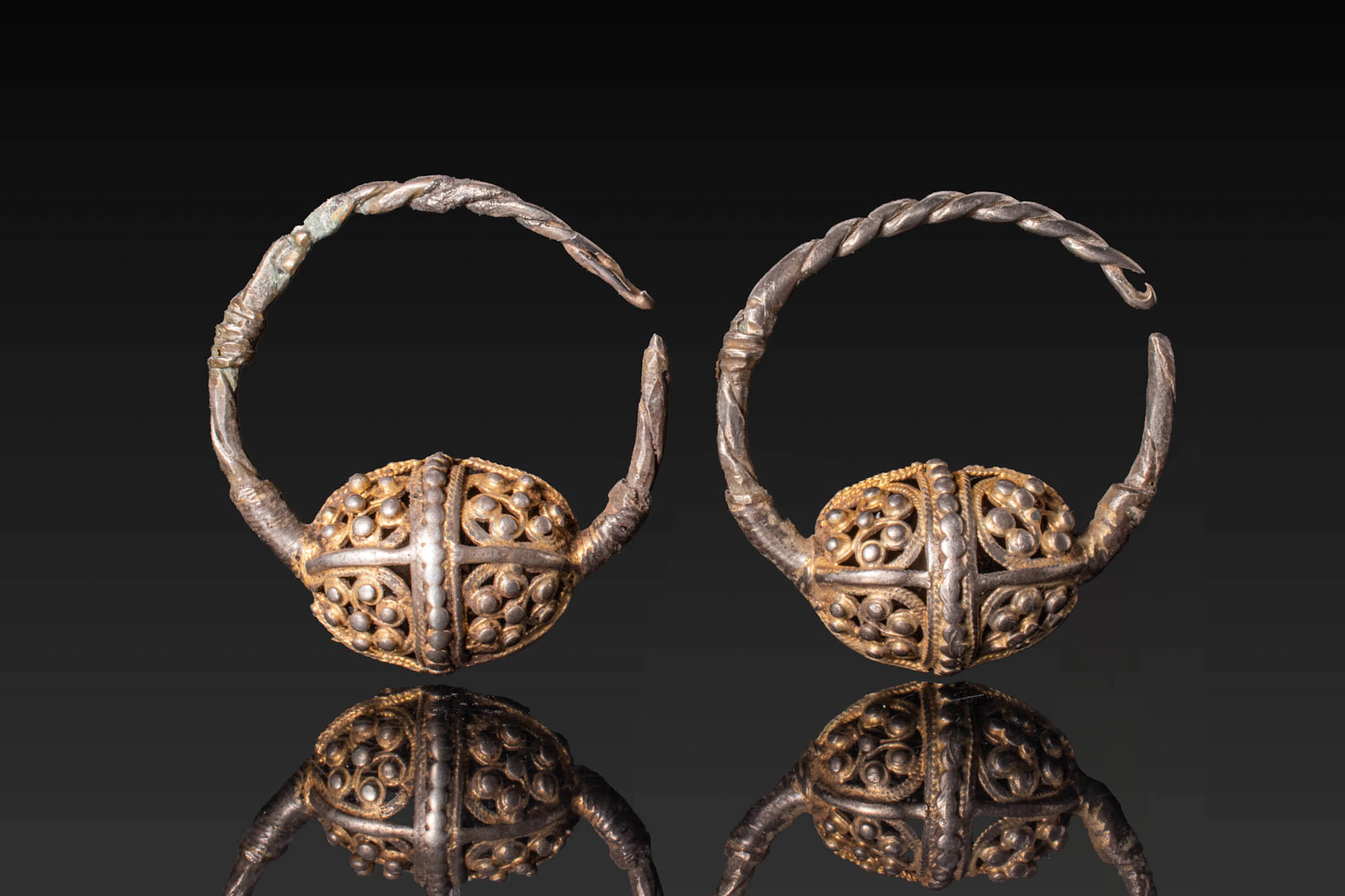 MATCHING PAIR OF BYZANTINE SILVER-GILT OPENWORK EARRINGS