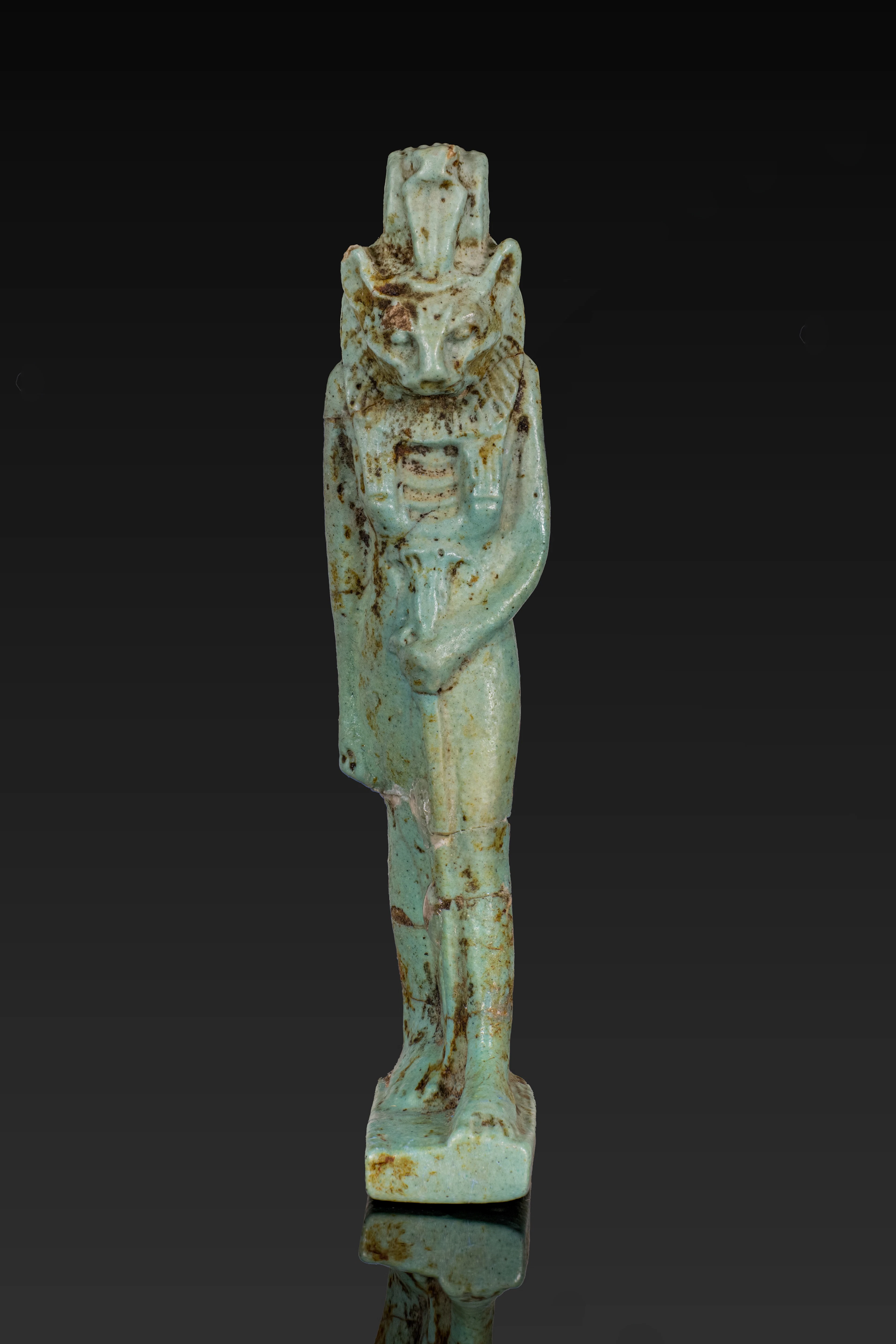 LARGE EGYPTIAN FAIENCE SEKHMET FIGURINE/AMULET