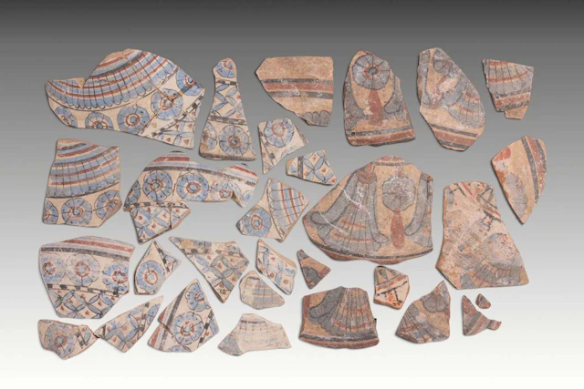 COLLECTION OF EGYPTIAN AMARNA PERIOD PAINTED JAR FRAGMENTS