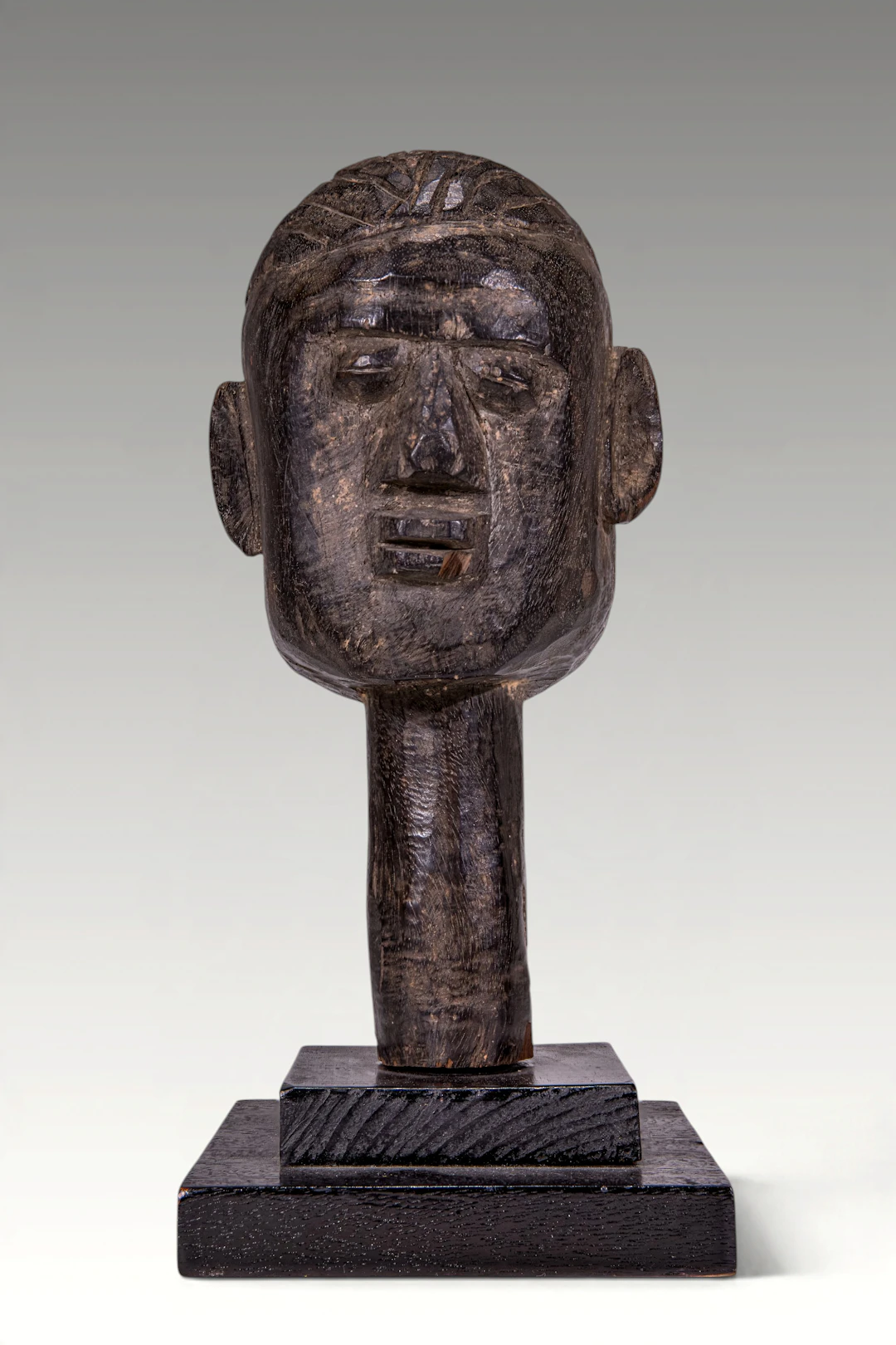 LOBI WOODEN GRAVE MARKER