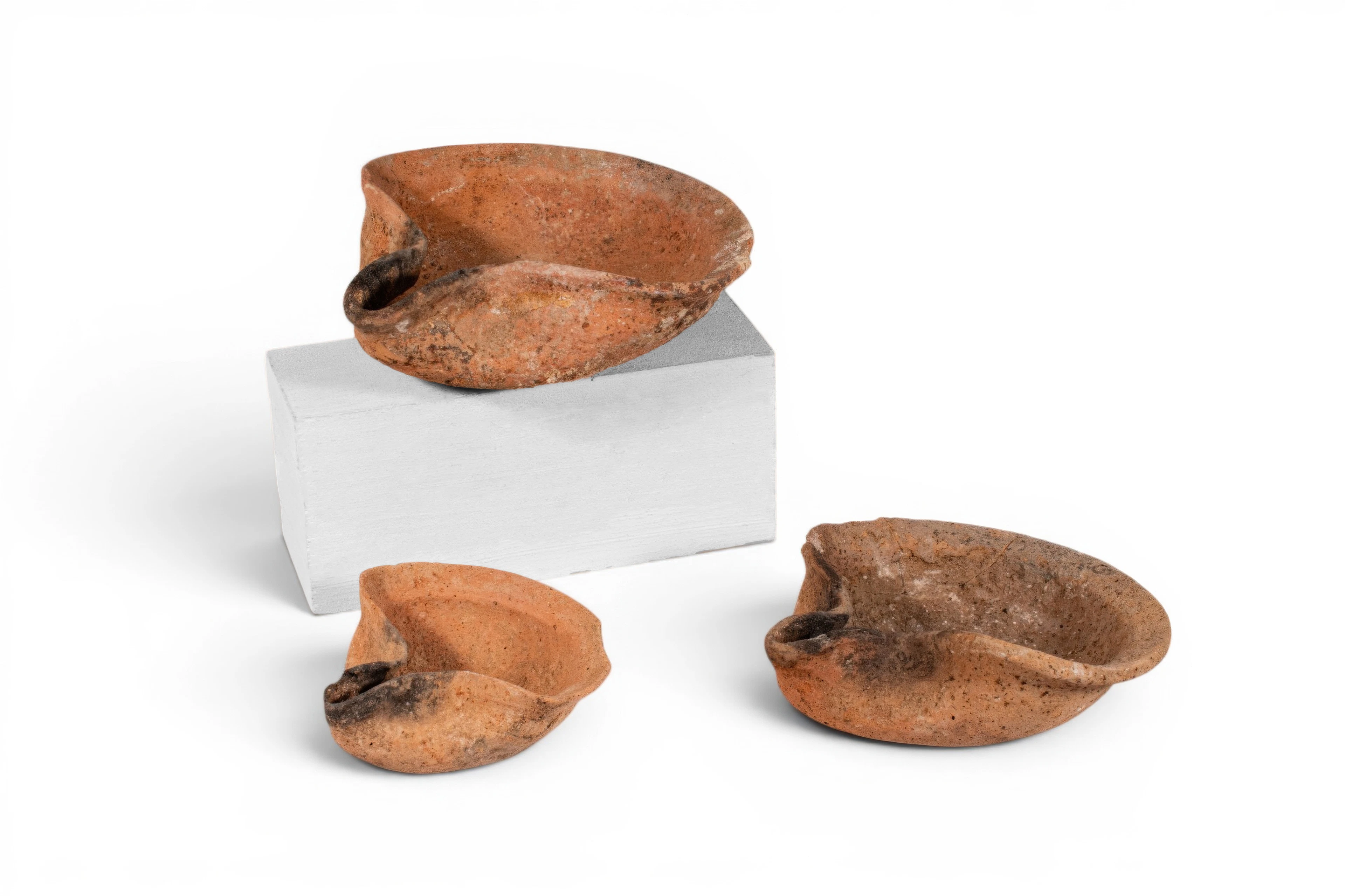 COLLECTION OF IRON AGE HOLY LAND TERRACOTTA OIL LAMPS