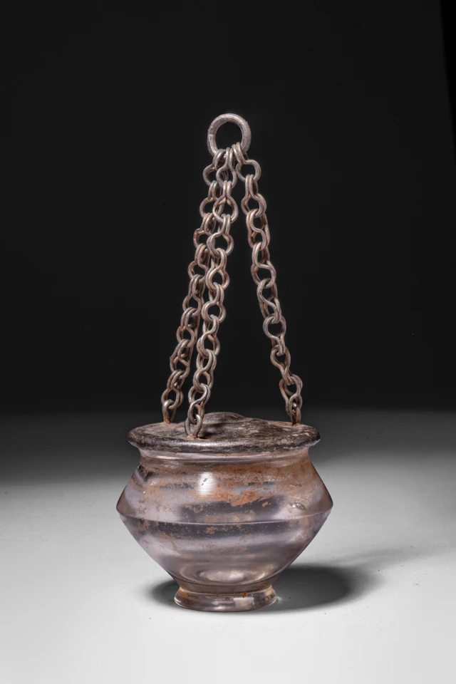 RARE ROMAN ROCK CRYSTAL BICONICAL VESSEL WITH SILVER LID AND CHAIN