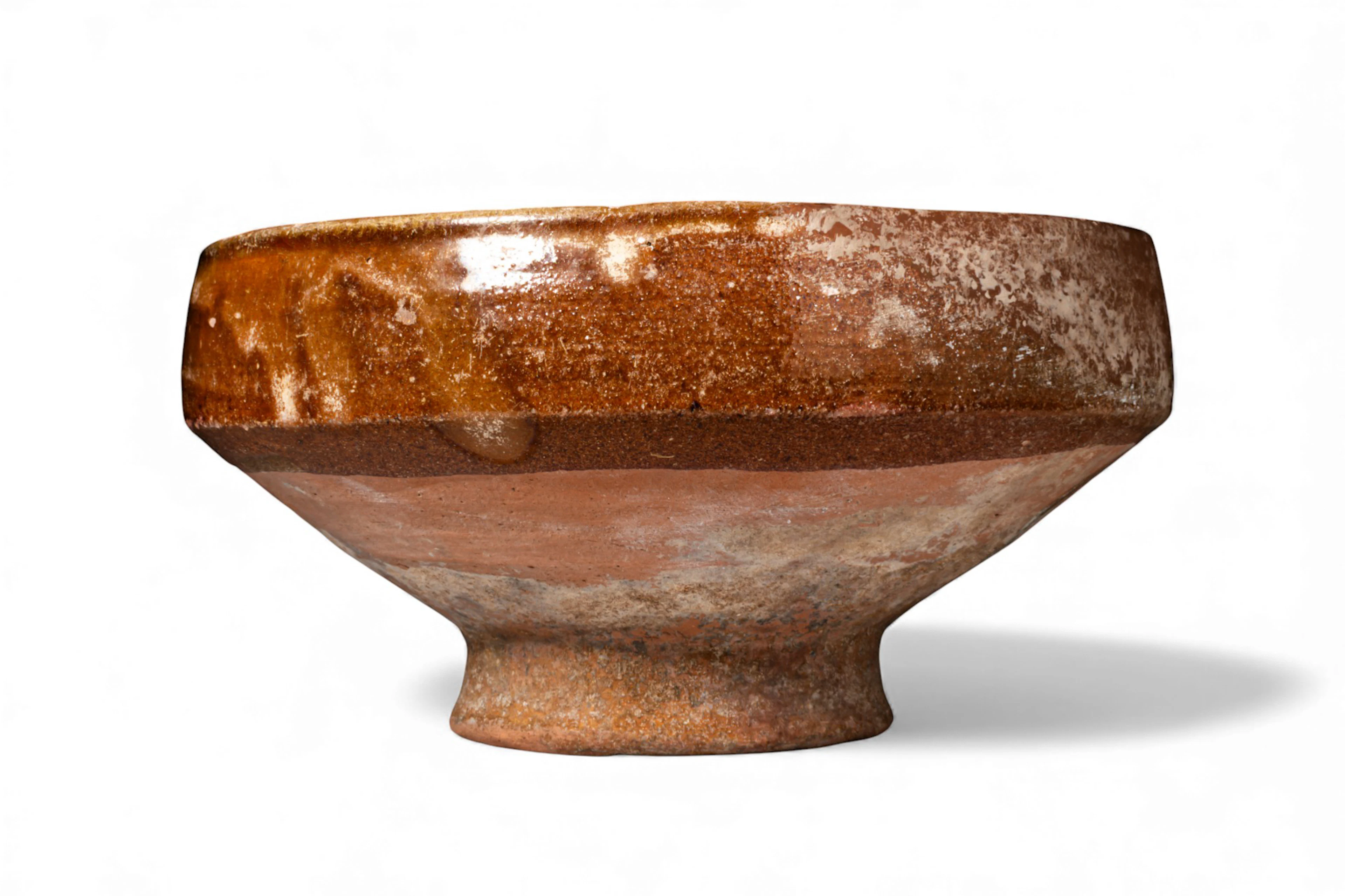 BYZANTINE SGRAFFITO WARE POTTERY BOWL WITH FLORAL MOTIF - EX ASHMOLEAN MUSEUM