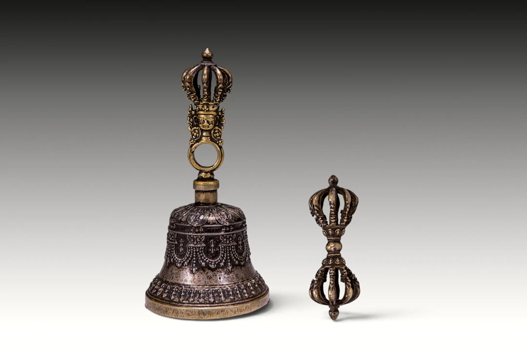 TIBETAN RITUAL BELL AND VAJRA