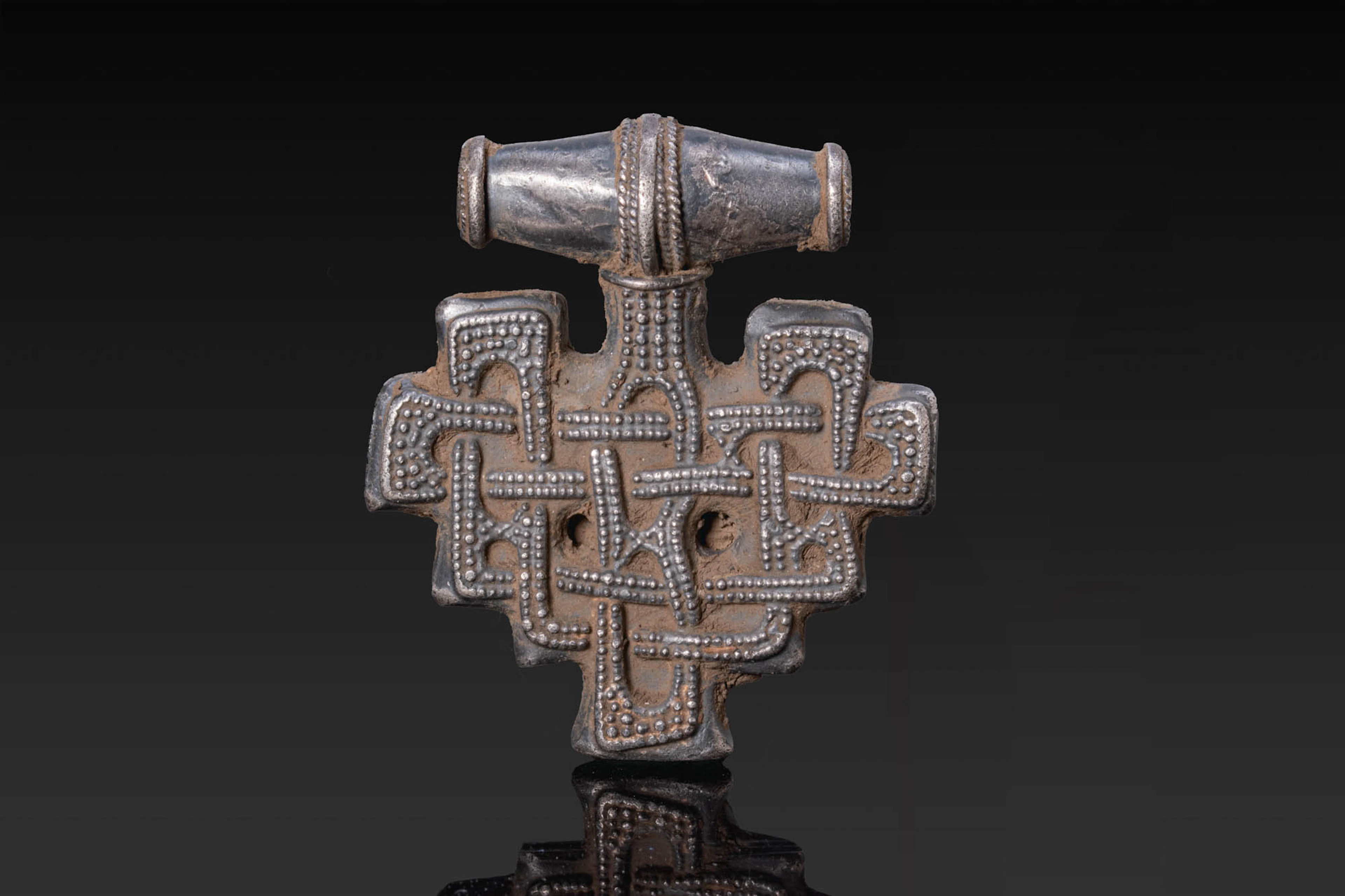 VIKING SILVER PENDANT WITH KNOT MOTIF