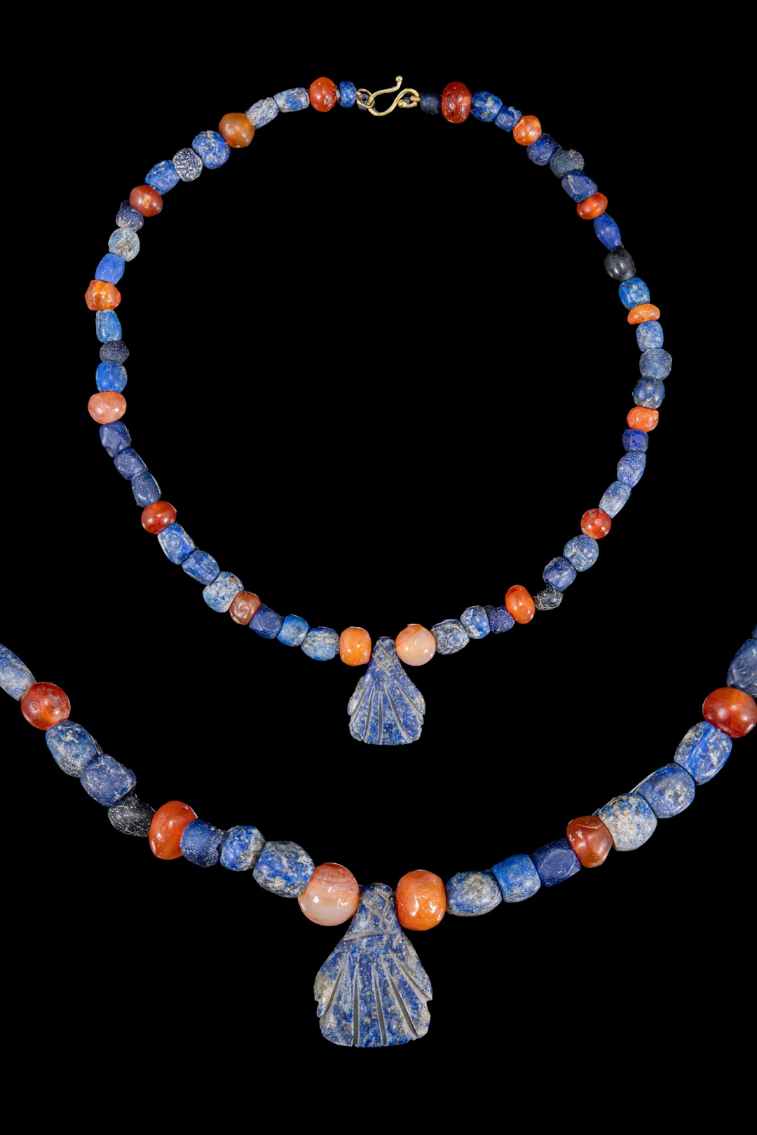 HELLENISTIC LAPIS LAZULI AND CARNELIAN BEAD NECKLACE