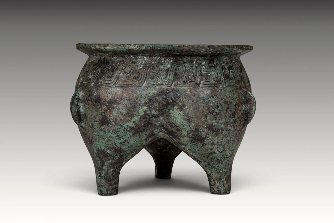 CHINESE BRONZE LI TRIPOD, WESTERN ZHOU STYLE