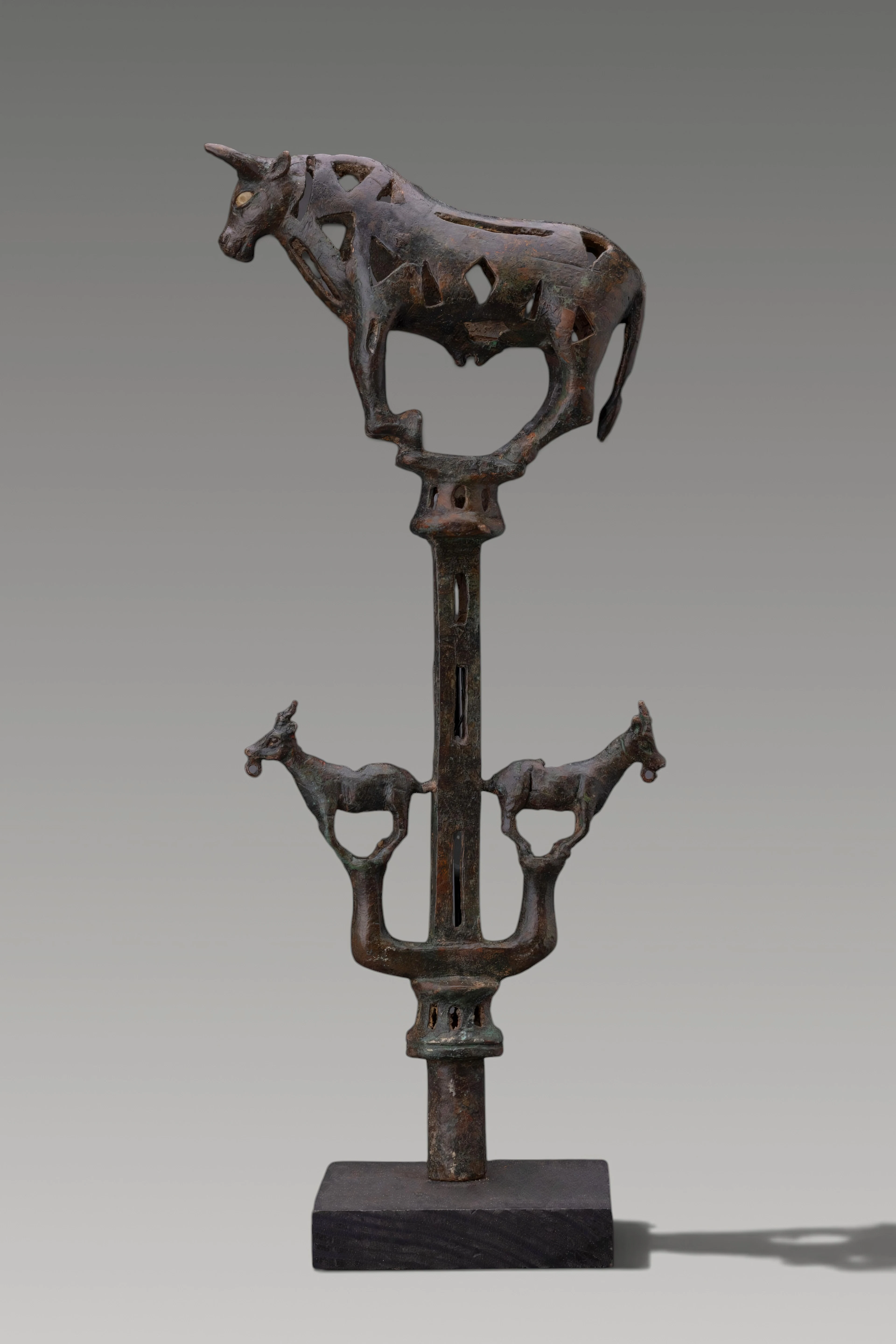URARTIAN CHARIOT FINIAL WITH BULL AND GOATS