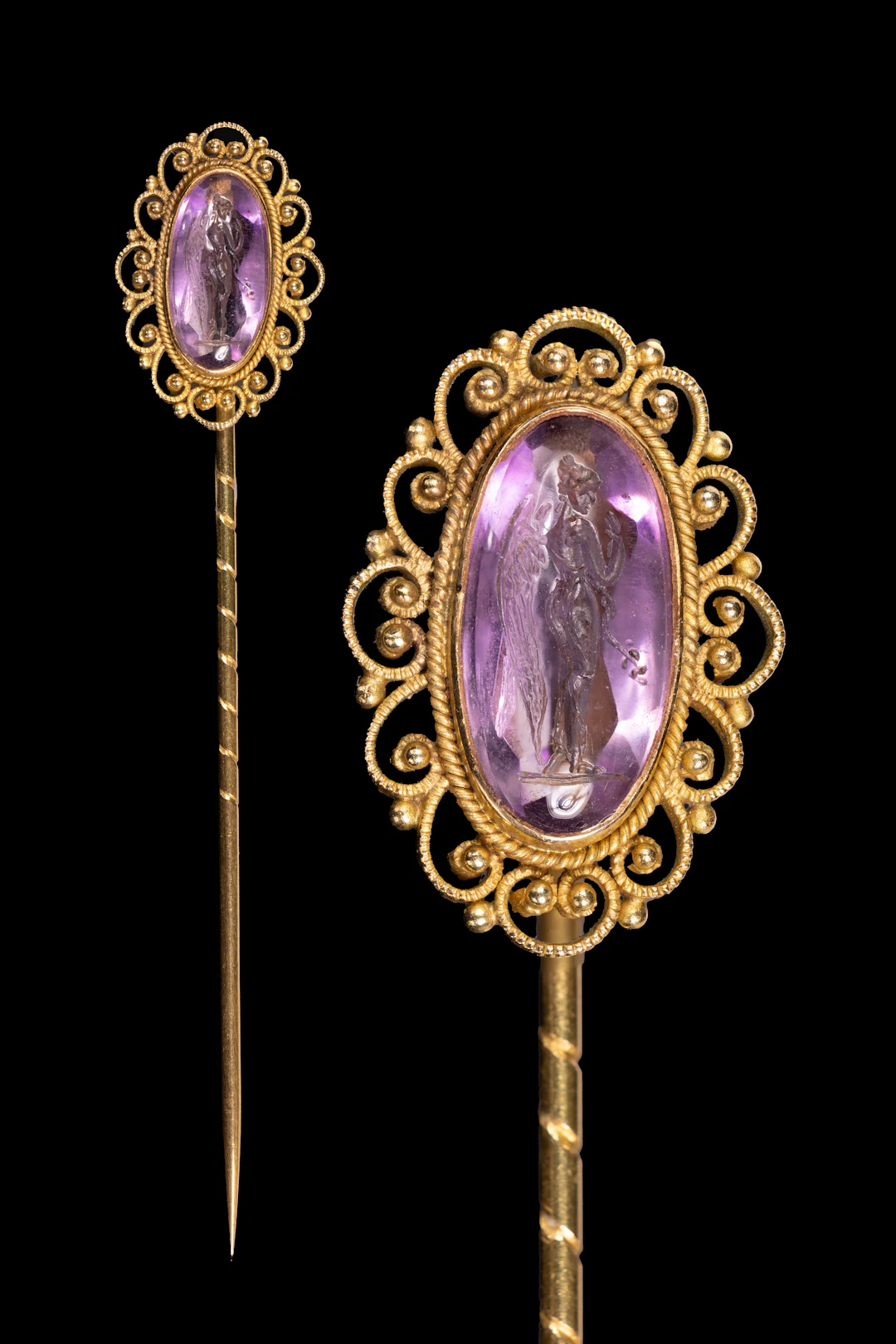STUNNING HELLENISTIC AMETHYST INTAGLIO OF NIKE IN OPENWORK GOLD PIN