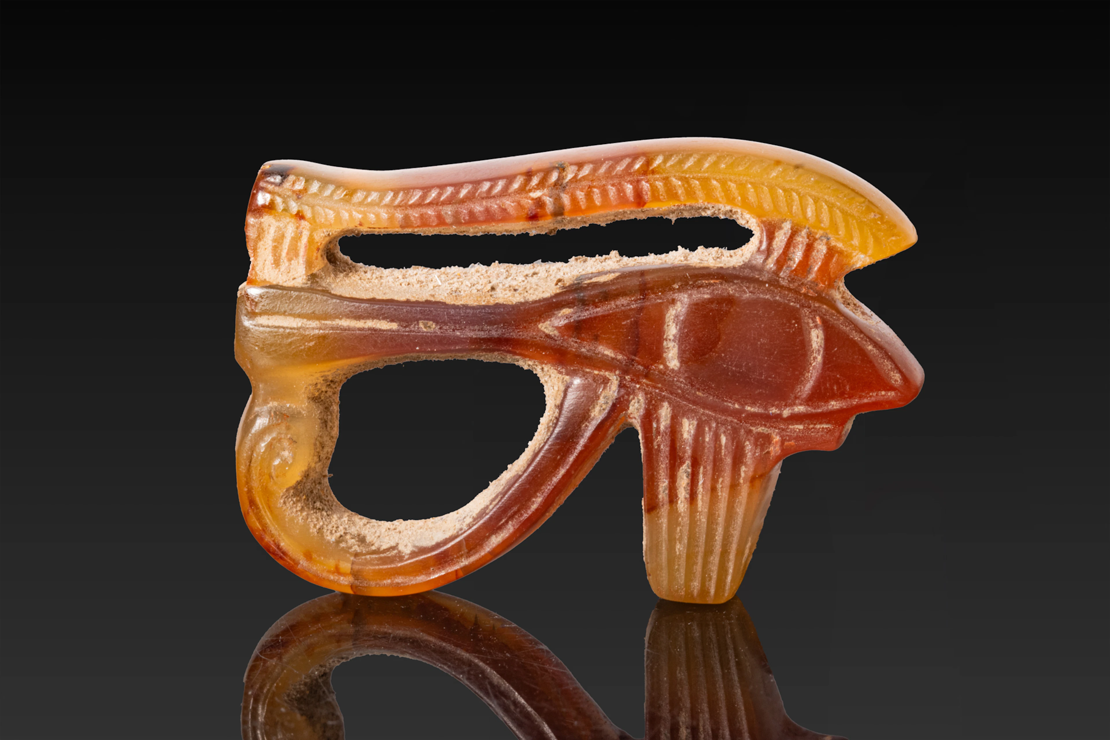 RARE EGYPTIAN CARNELIAN WEDJAT EYE AMULET