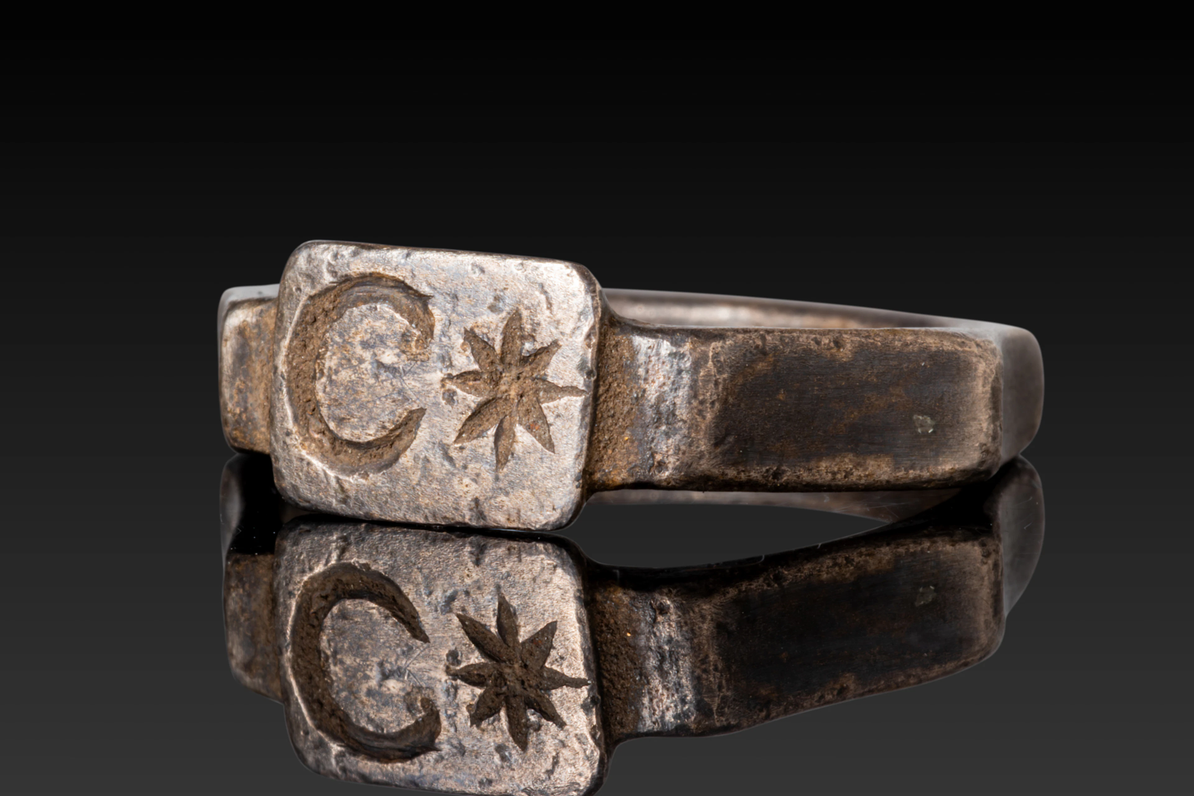 ROMAN SILVER RING WITH CRESCENT AND STAR