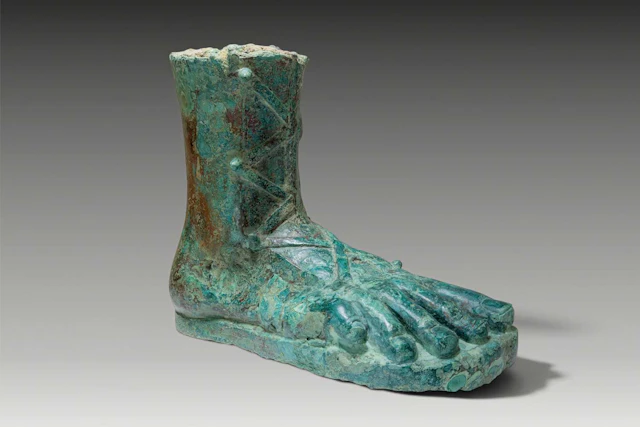 LIFE-SIZE ROMAN BRONZE FOOT WITH CALIGA